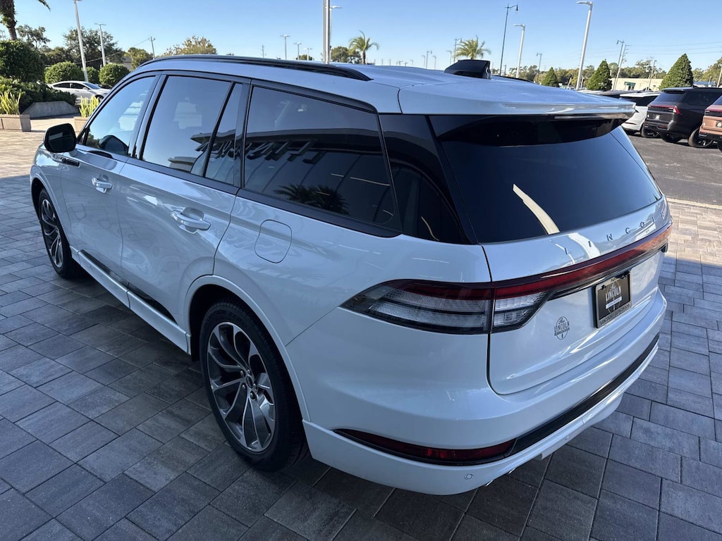 New 2026 Lincoln Aviator Premiere SUV