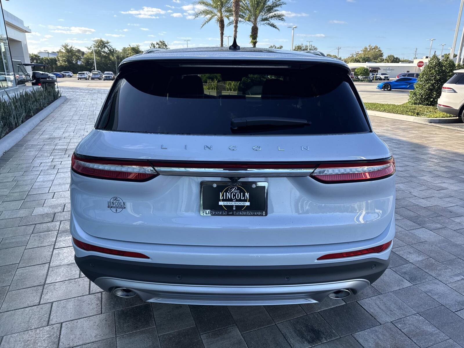 2026 Lincoln Corsair Premiere photo 3