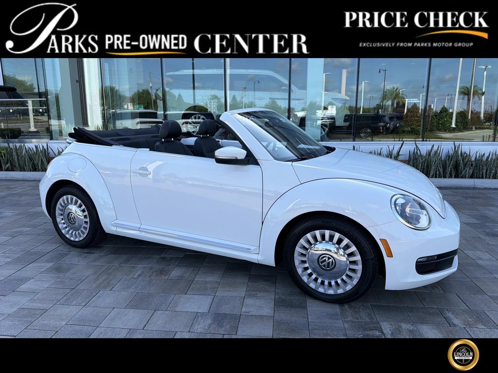 2014 Volkswagen Beetle 2.5L Conv. auto PZEV's photo