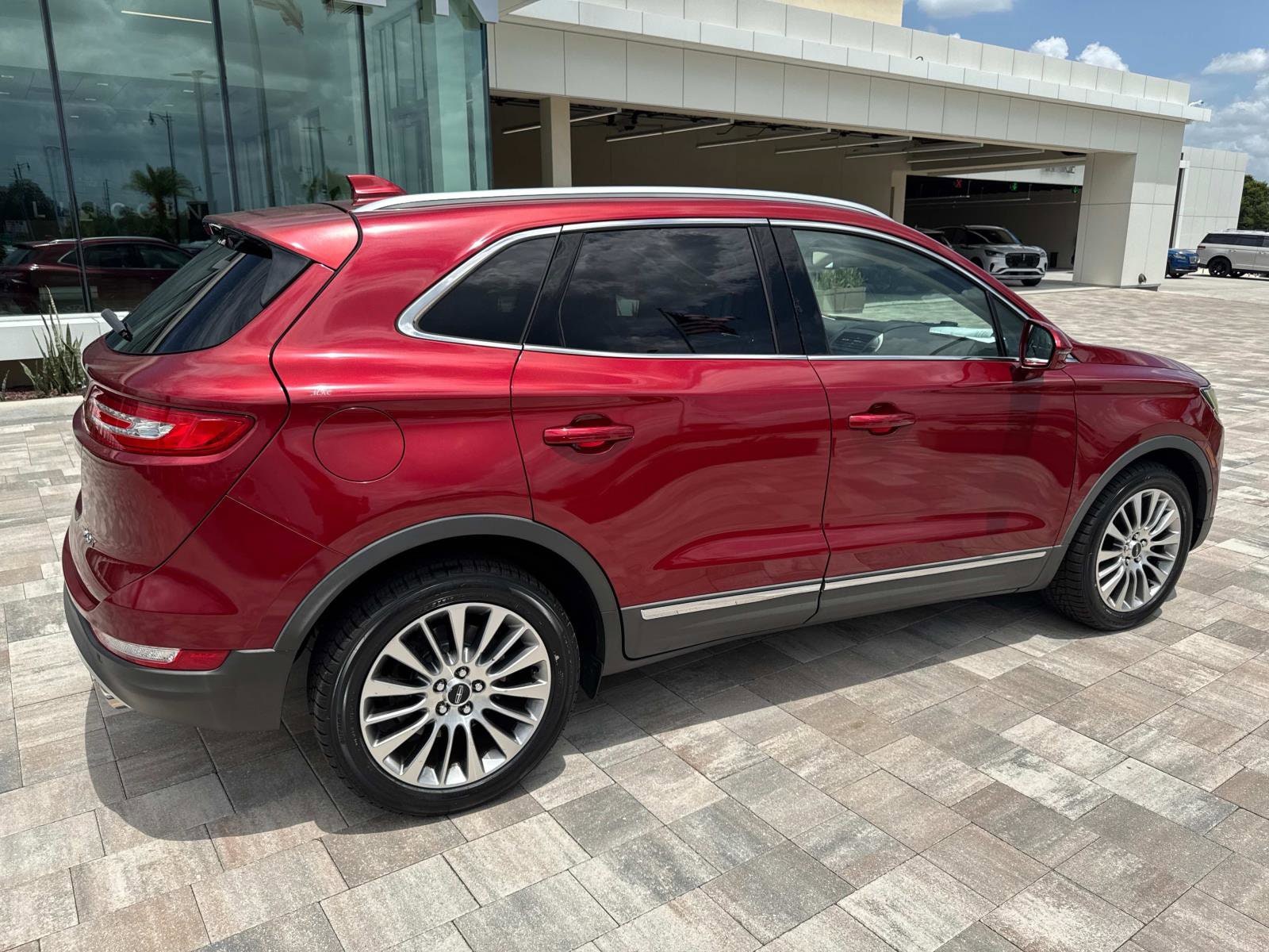 Used 2017 Lincoln MKC Reserve with VIN 5LMCJ3C98HUL08438 for sale in Longwood, FL