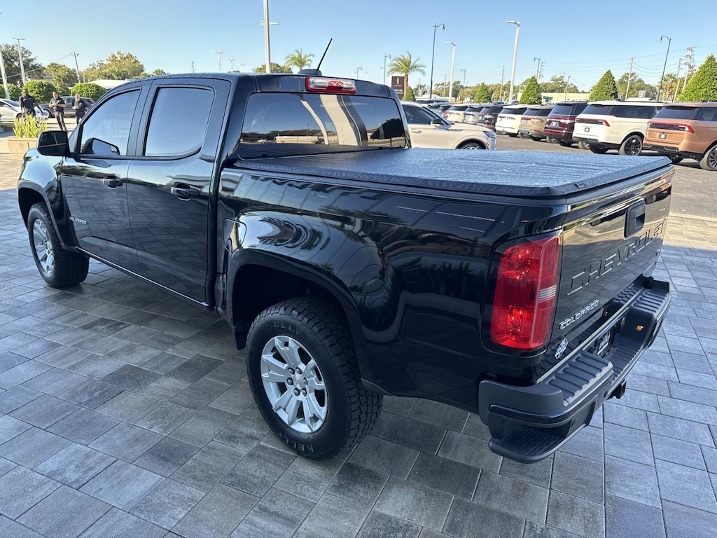 Used 2021 Chevrolet Colorado 2WD LT Truck Crew Cab