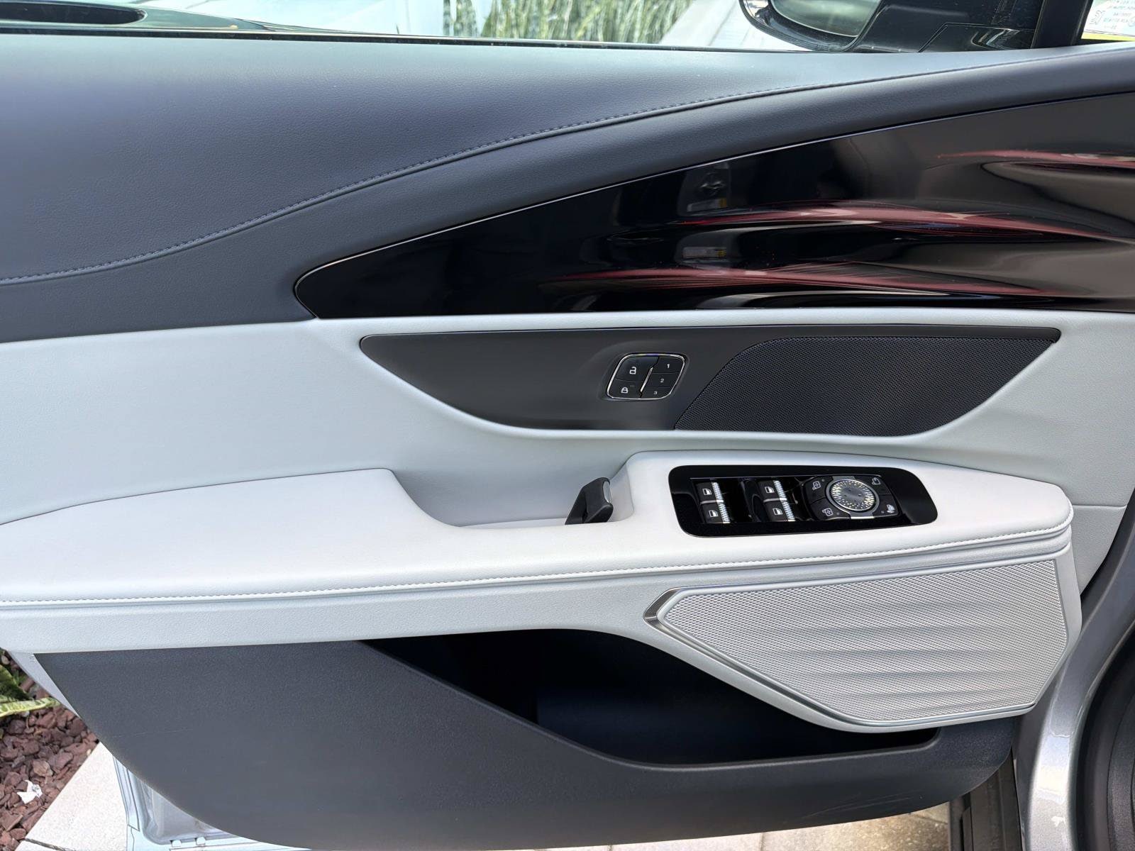 2026 Lincoln Nautilus Premiere - Photo 9