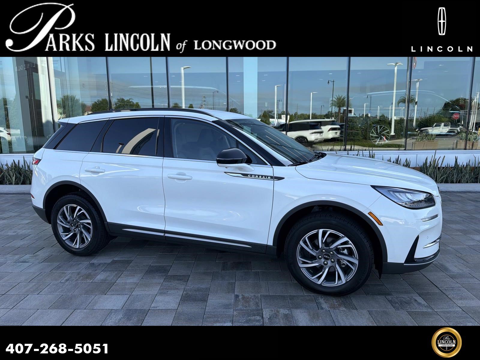 Pristine White Metallic Tri-Coat 2026 Lincoln Corsair SUV / Crossover Front-Wheel Drive Automatic