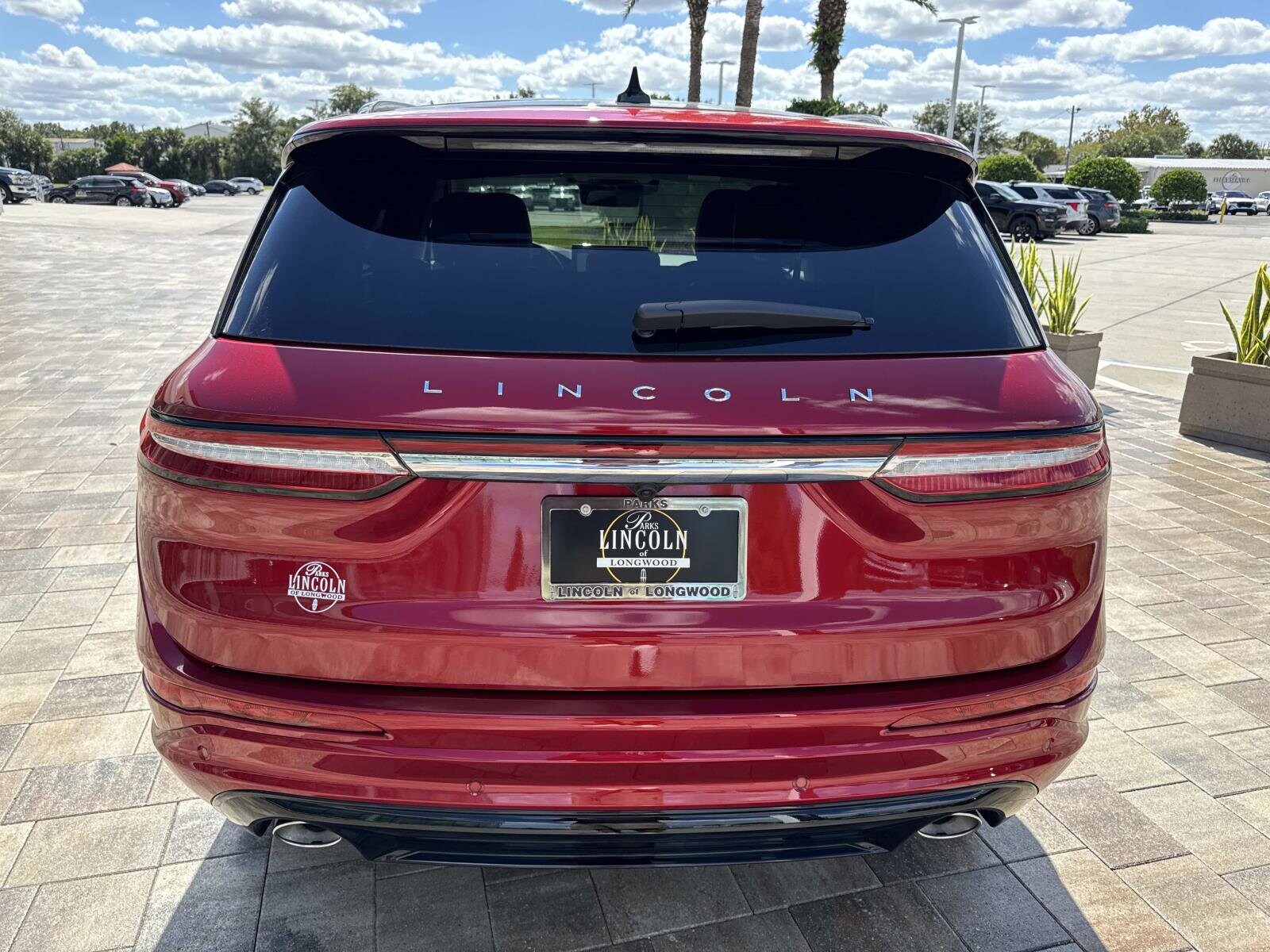 2026 Lincoln Corsair Premiere photo 3