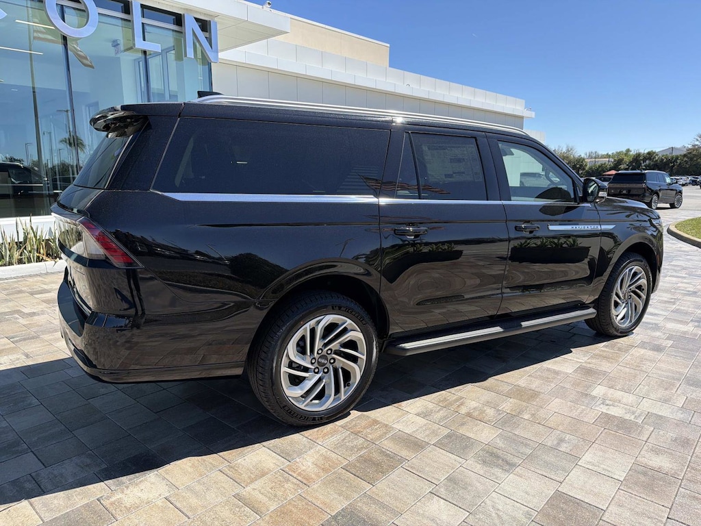 New 2026 Lincoln Navigator L Premiere SUV