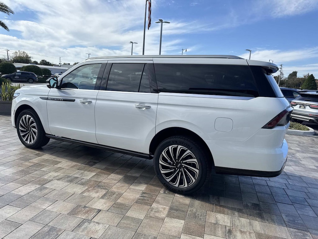New 2025 Lincoln Navigator L Black Label SUV