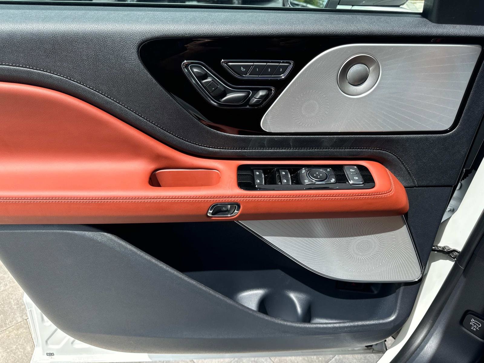 2025 Lincoln Aviator Reserve - Photo 9