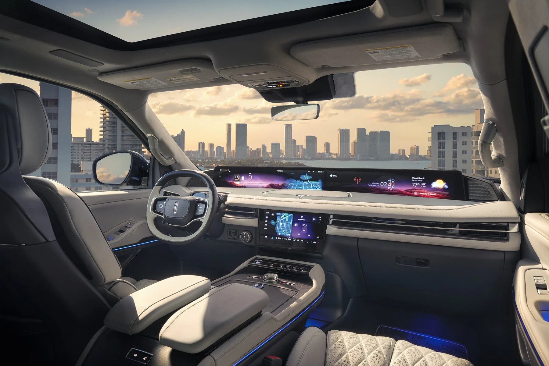 The panoramic display and dashboard of a Lincoln Navigator