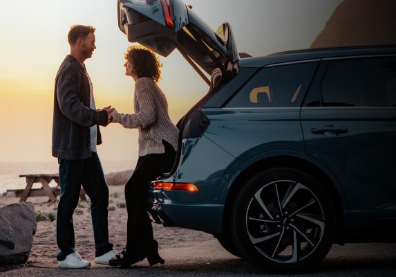 Available hands-free power liftgate