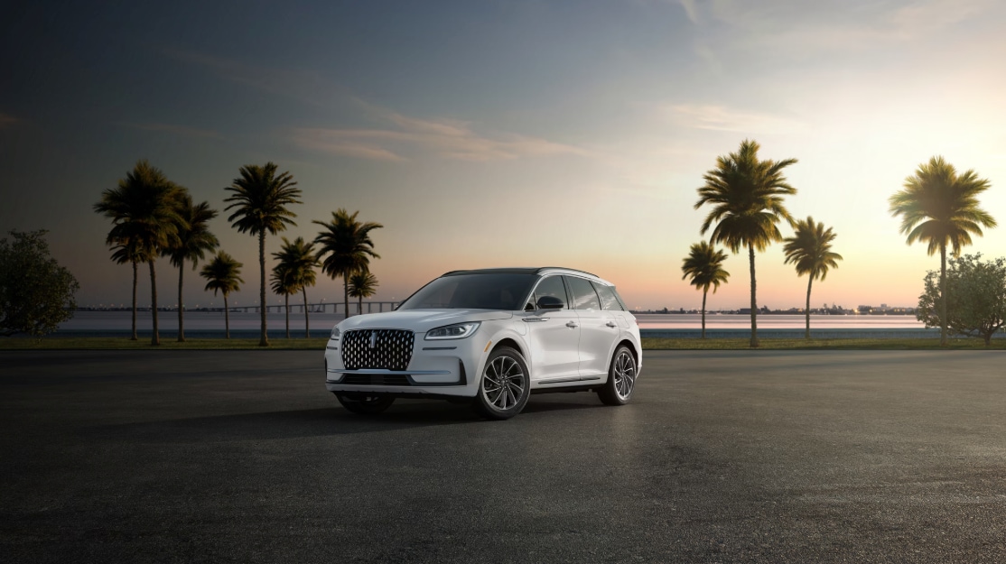 2026 Lincoln Corsair Grand Touring exterior