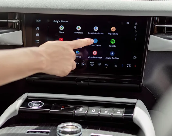 Driver using the Lincoln connected touchscreen