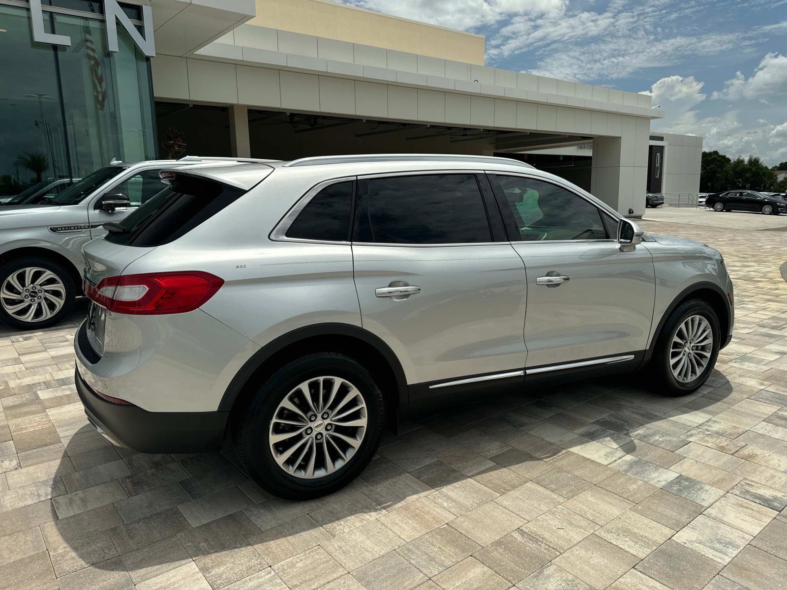 Used 2017 Lincoln MKX Select with VIN 2LMPJ6KR7HBL38404 for sale in Longwood, FL