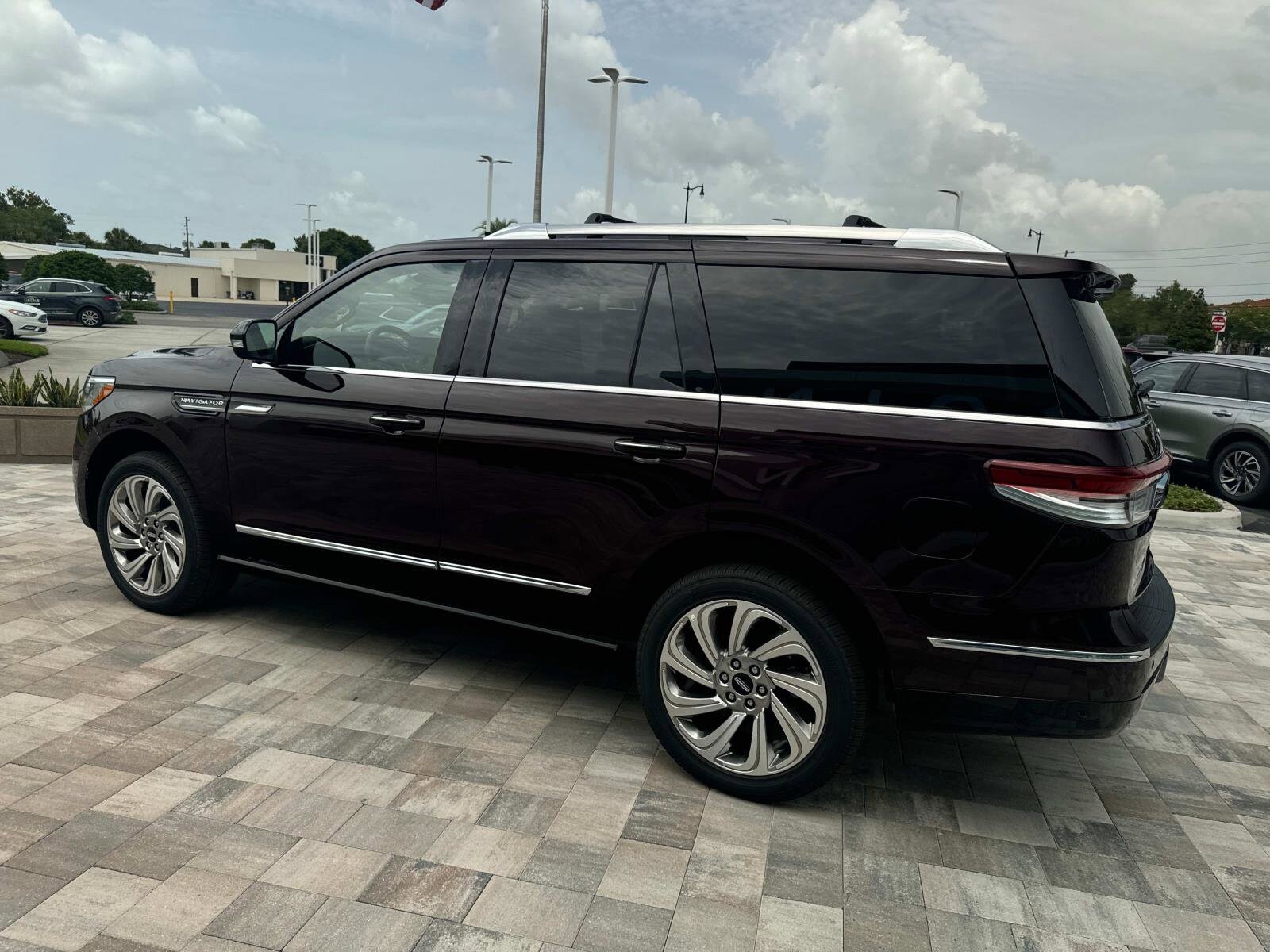 2024 Lincoln Navigator Reserve photo 4