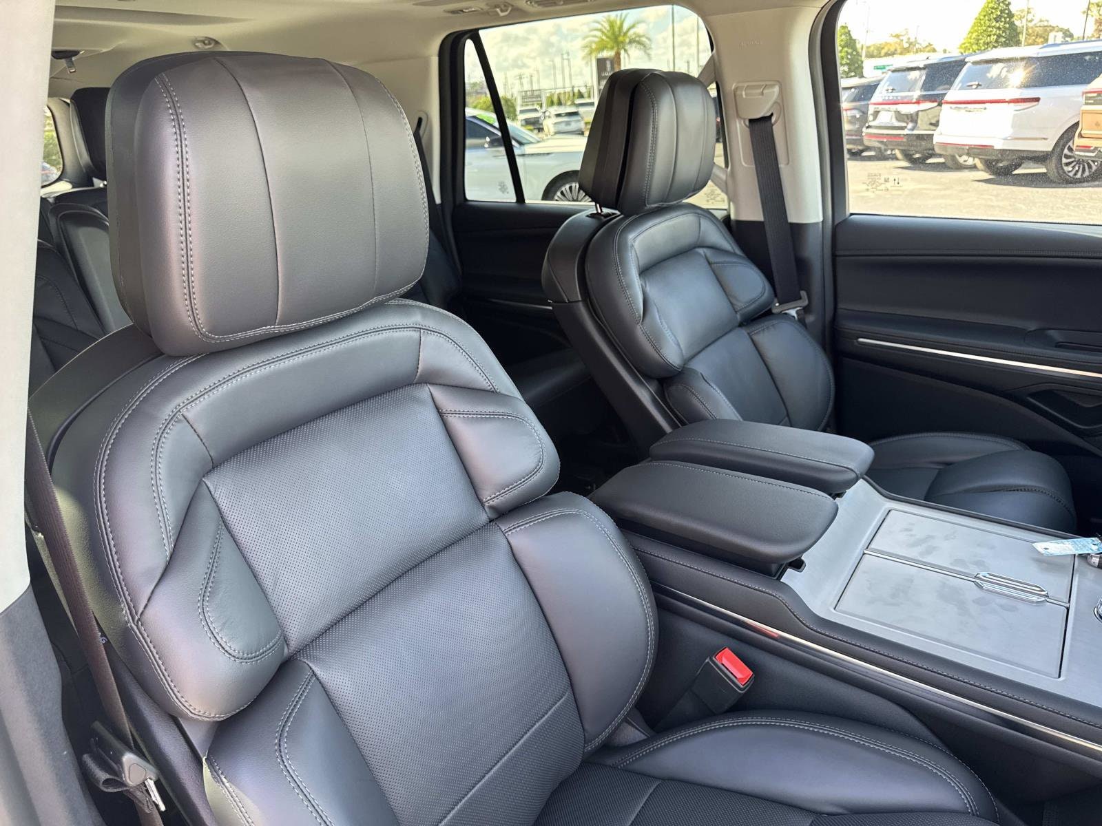 2026 Lincoln Navigator Reserve L - Photo 19