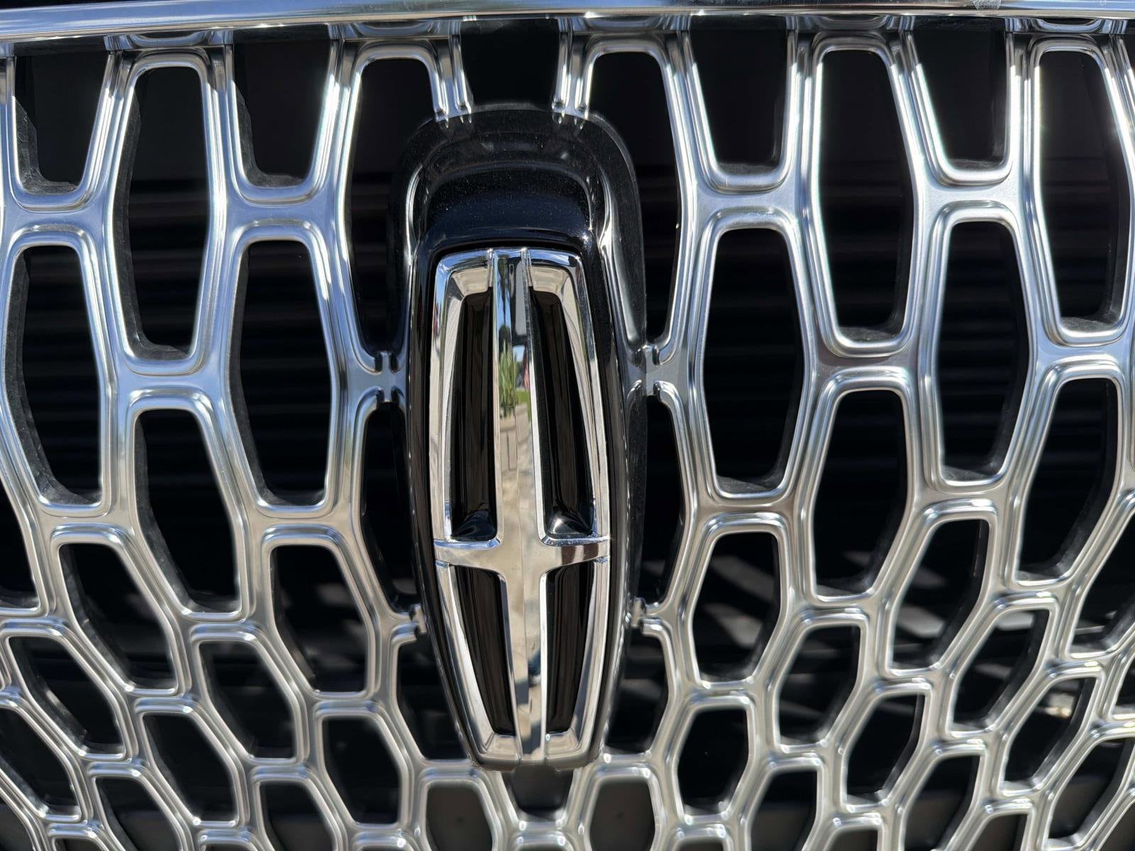2026 Lincoln Corsair Premiere - Photo 7