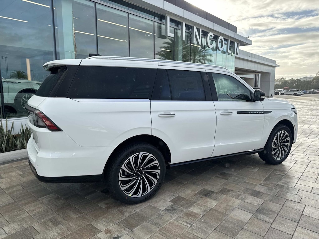 New 2025 Lincoln Navigator Black Label SUV