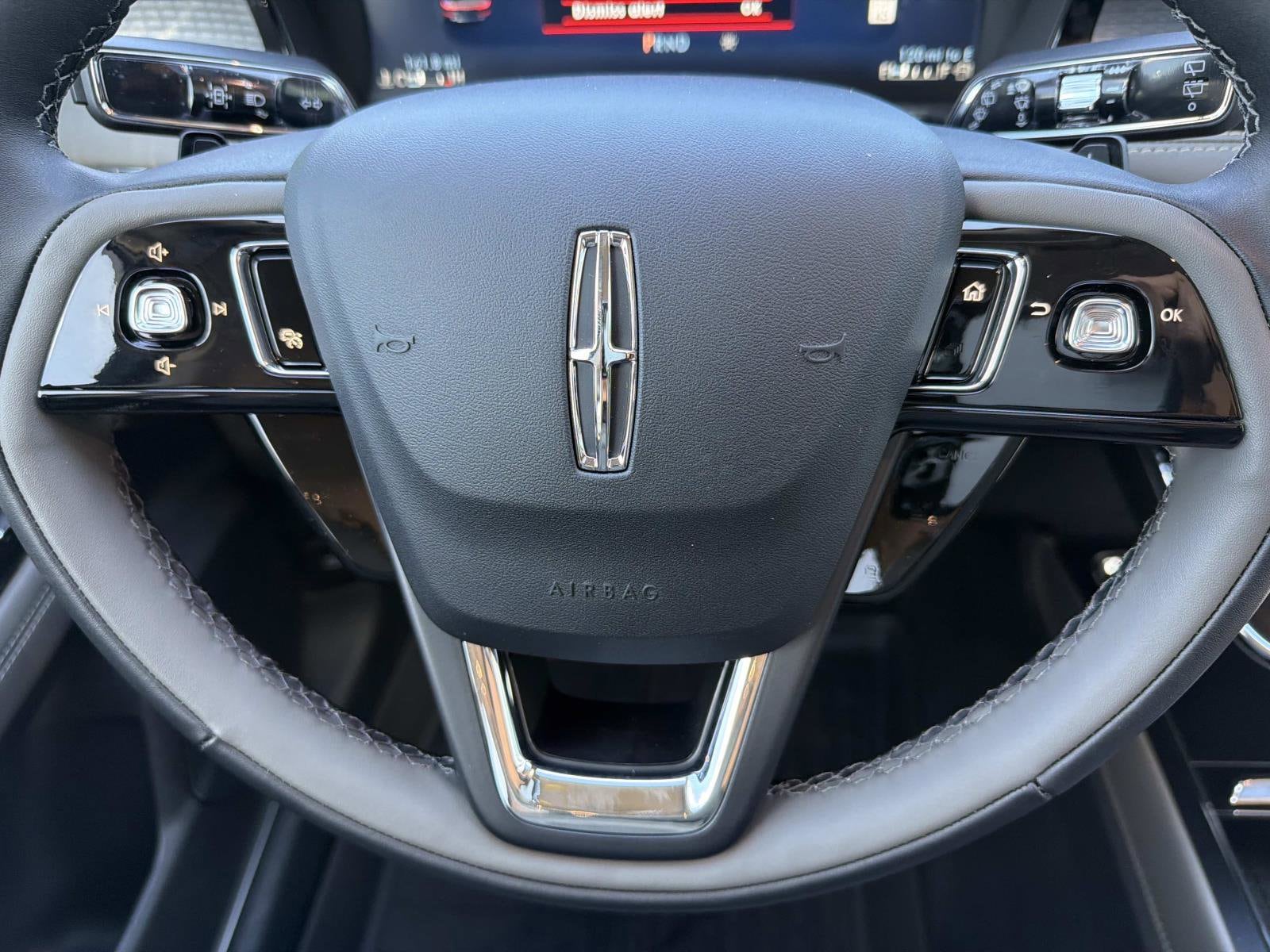 2026 Lincoln Corsair Premiere - Photo 25