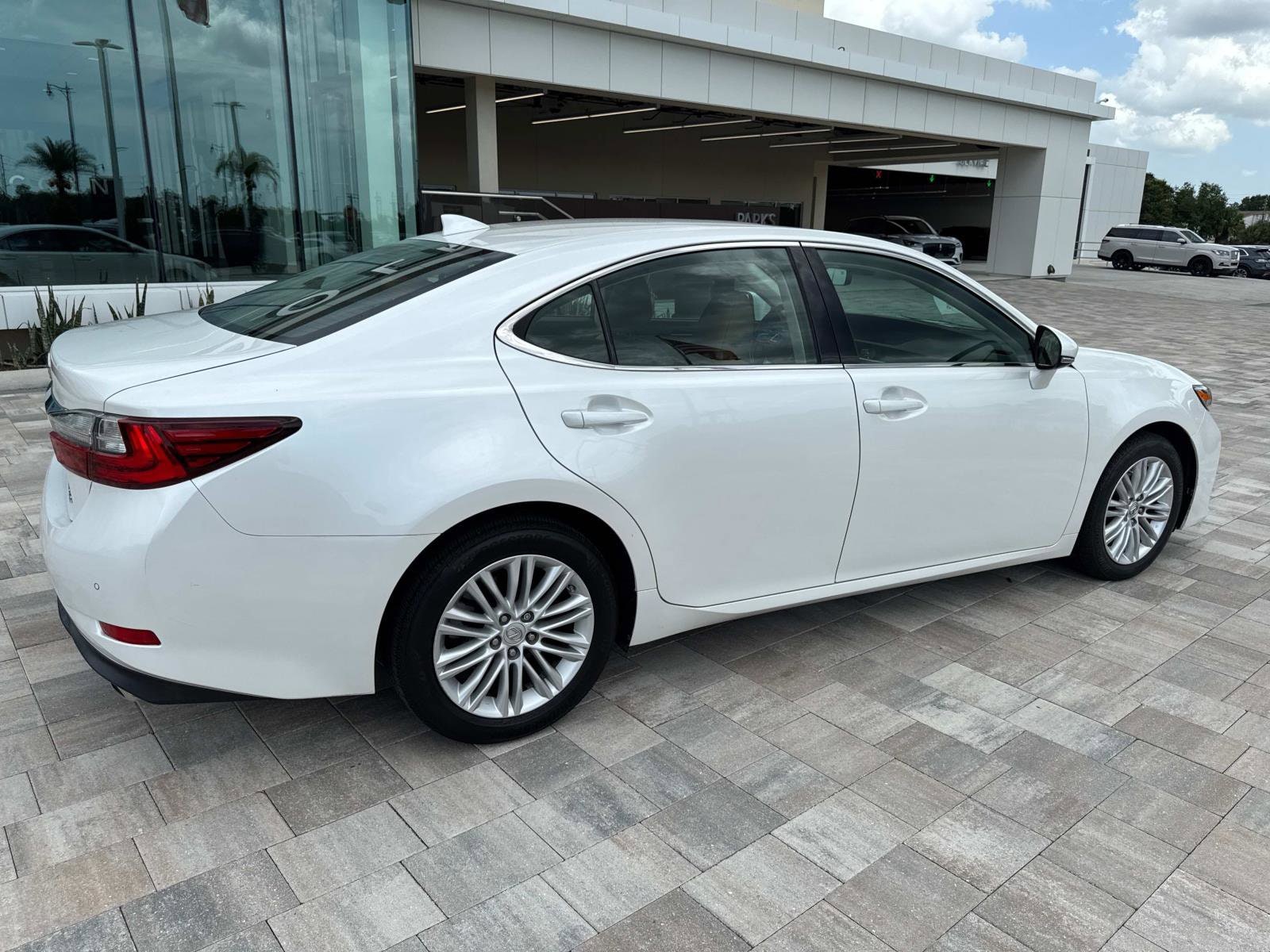 Used 2017 Lexus ES 350 with VIN 58ABK1GG9HU071458 for sale in Longwood, FL