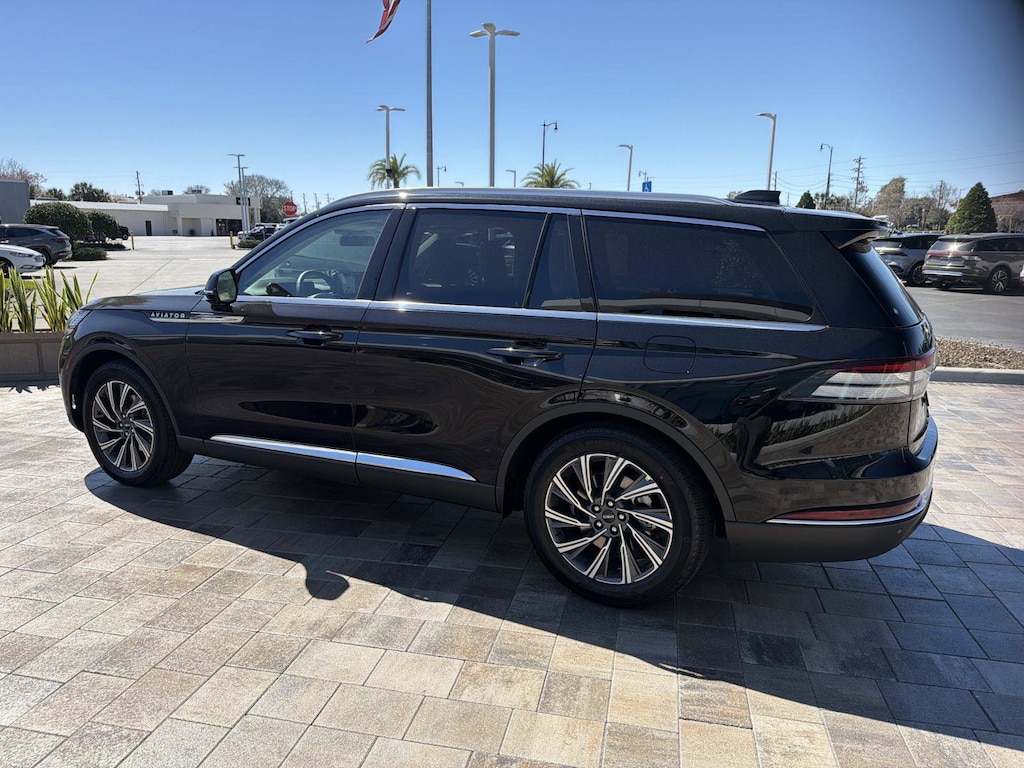 New 2026 Lincoln Aviator Premiere SUV