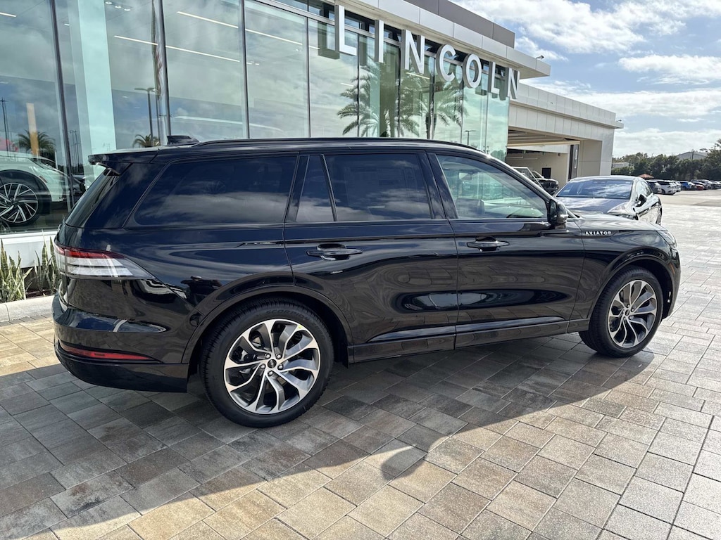 New 2026 Lincoln Aviator Premiere SUV