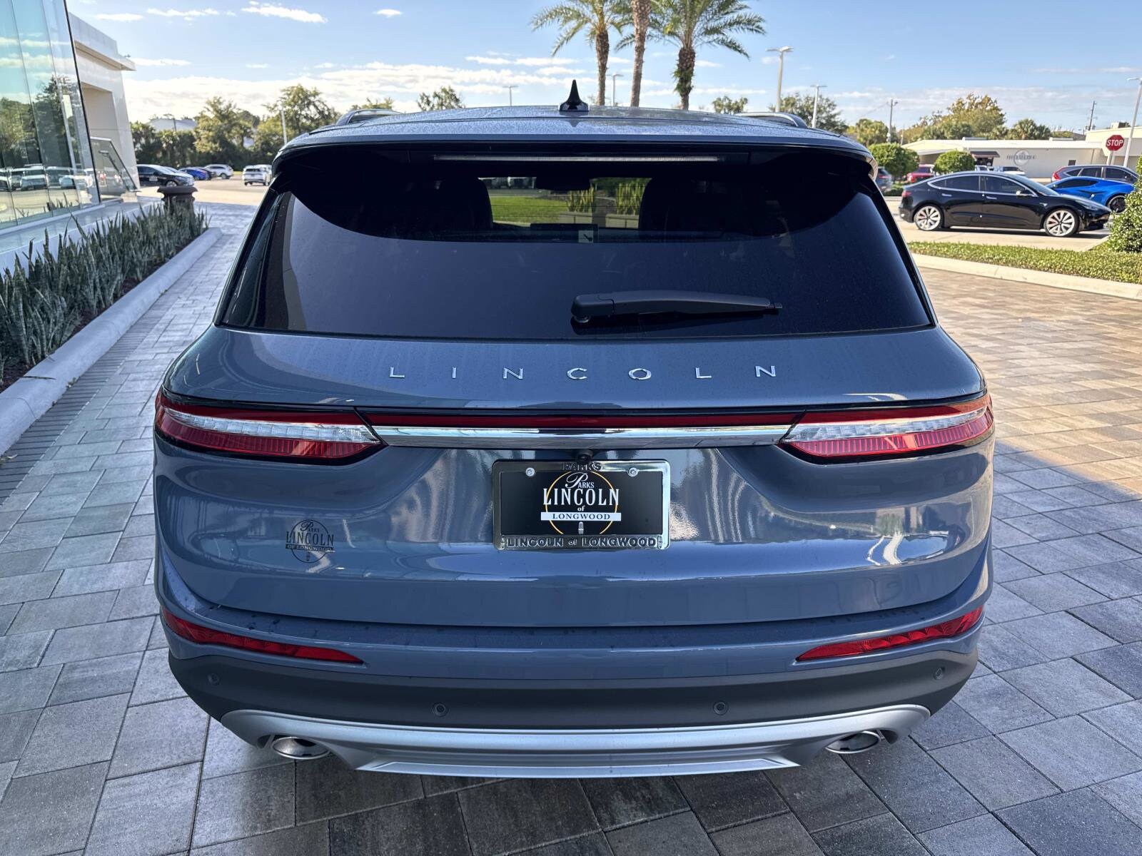 2026 Lincoln Corsair Premiere photo 3