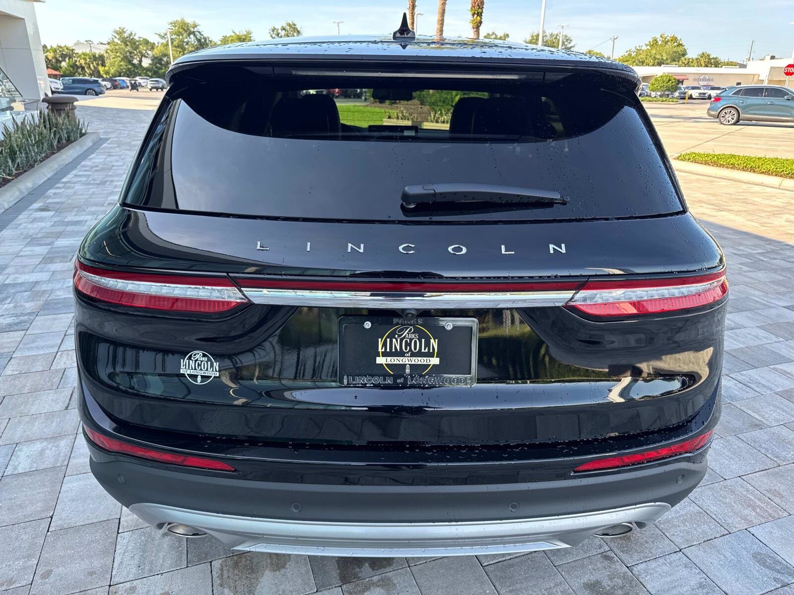 2025 Lincoln Corsair Premiere photo 3