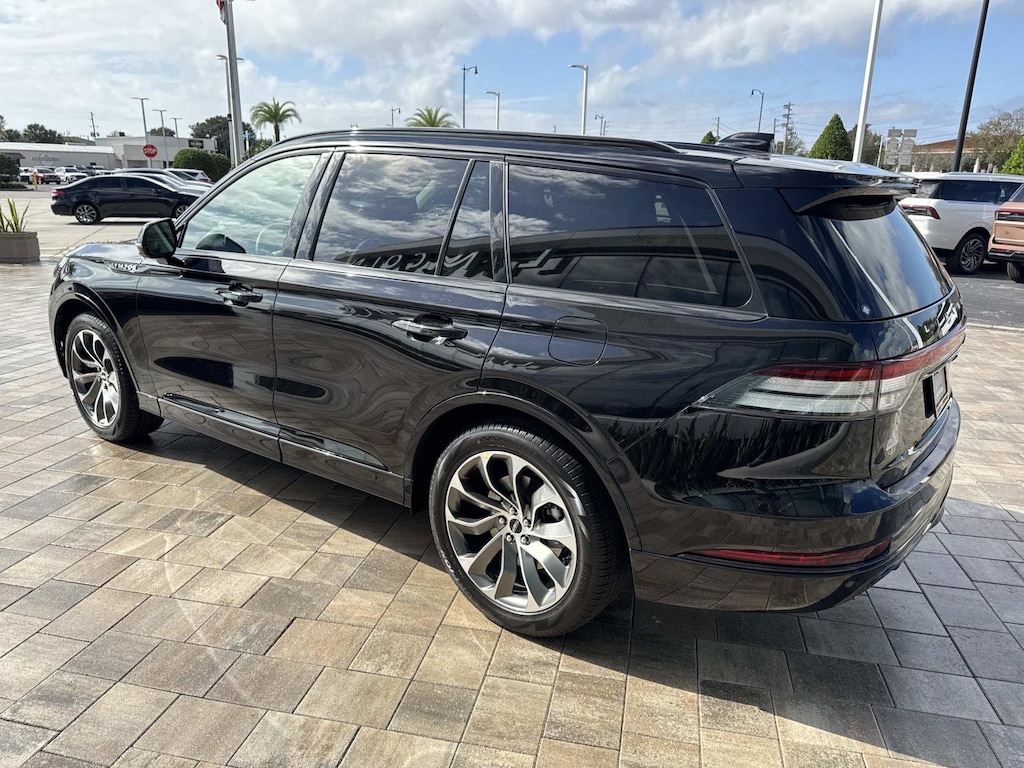 New 2026 Lincoln Aviator Premiere SUV