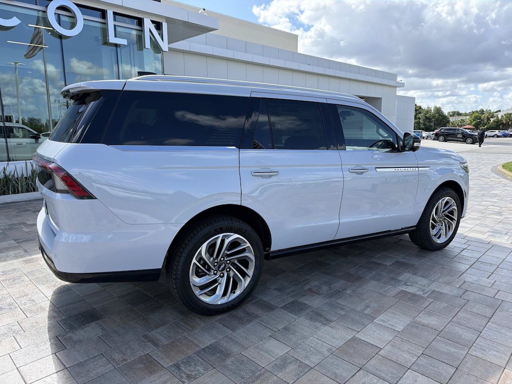 New 2026 Lincoln Navigator Reserve SUV