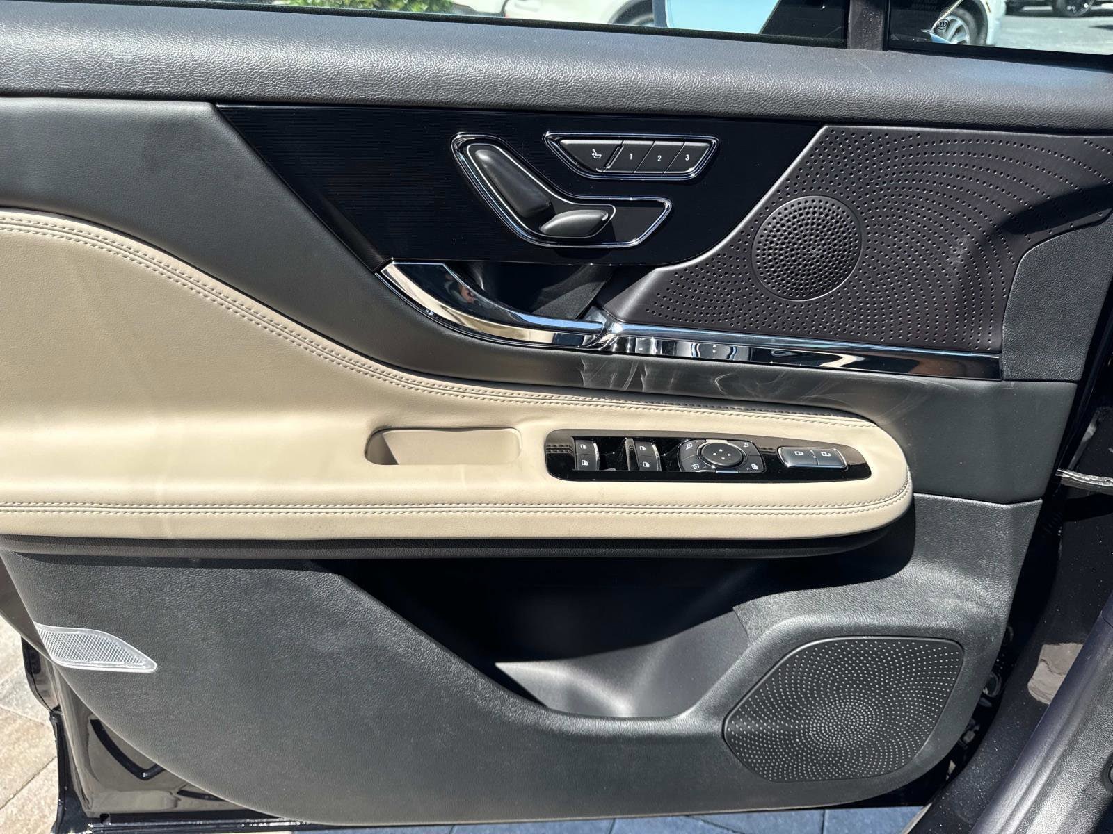 2025 Lincoln Corsair Grand Touring - Photo 9