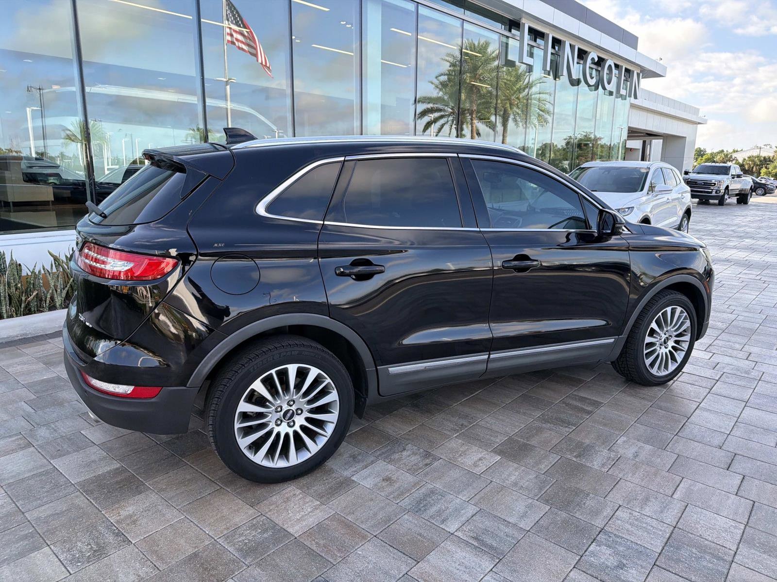Used 2017 Lincoln MKC Reserve with VIN 5LMTJ3DH6HUL36132 for sale in Longwood, FL