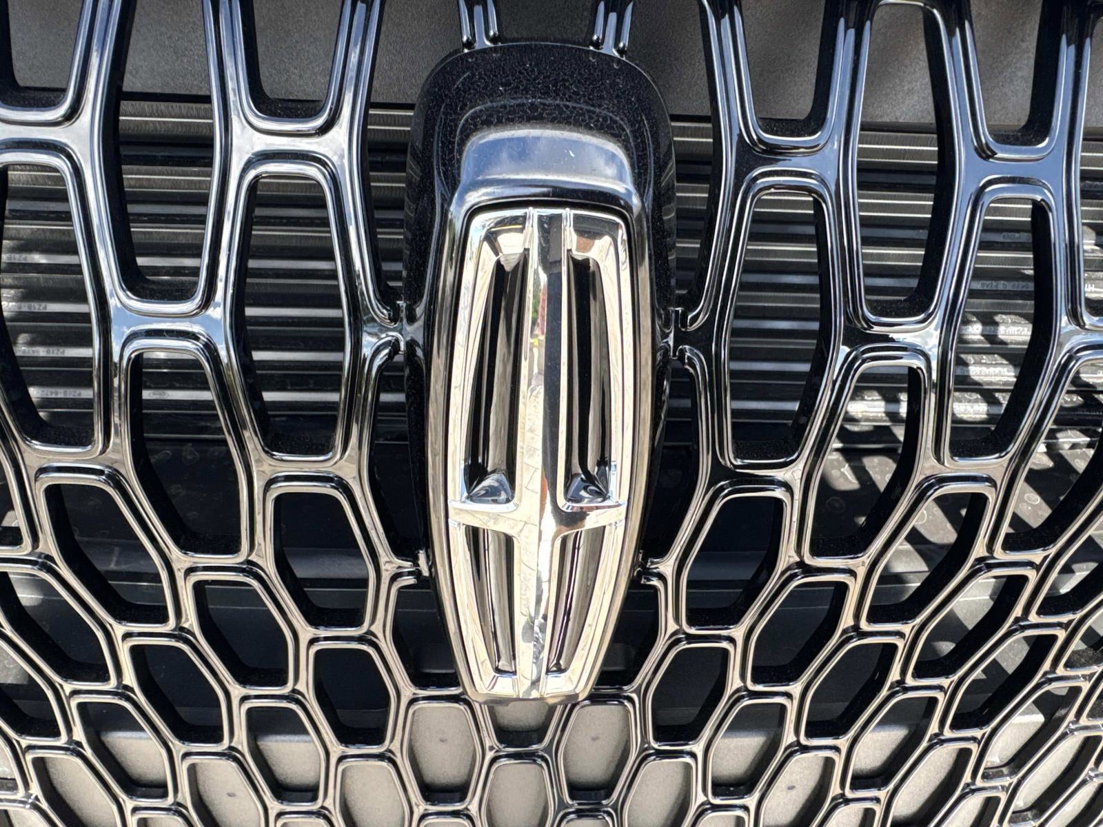 2026 Lincoln Corsair Premiere - Photo 7