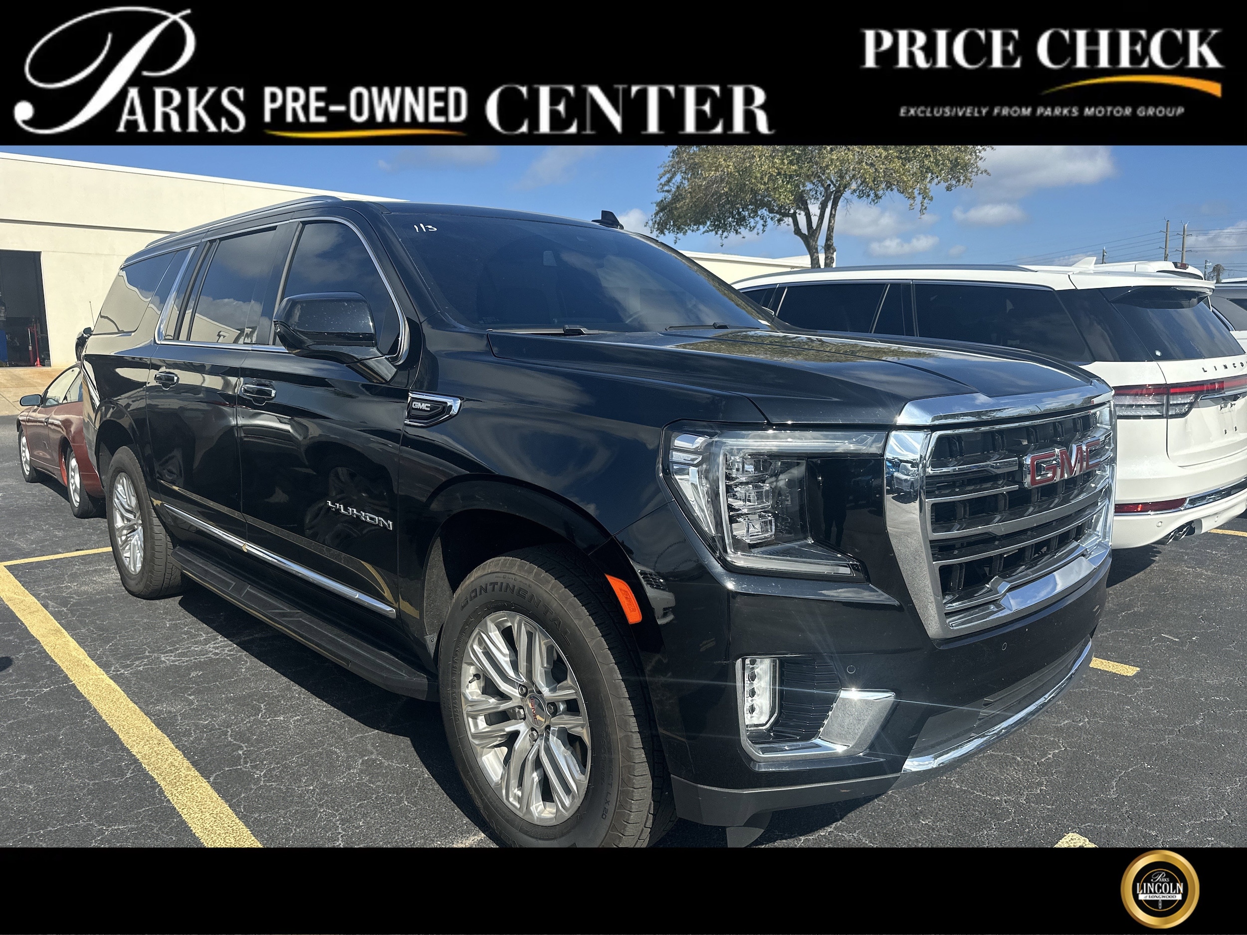 2024 GMC Yukon XL SLT's photo
