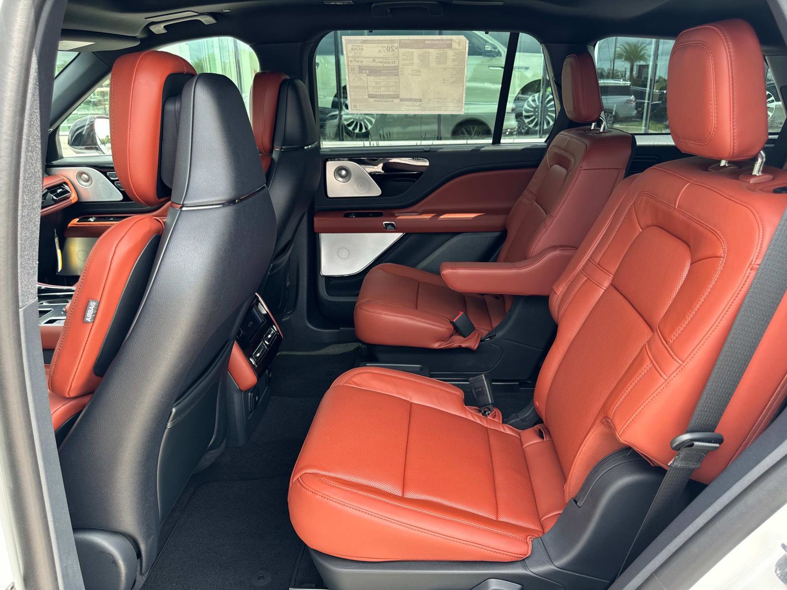 2025 Lincoln Aviator Reserve - Photo 16