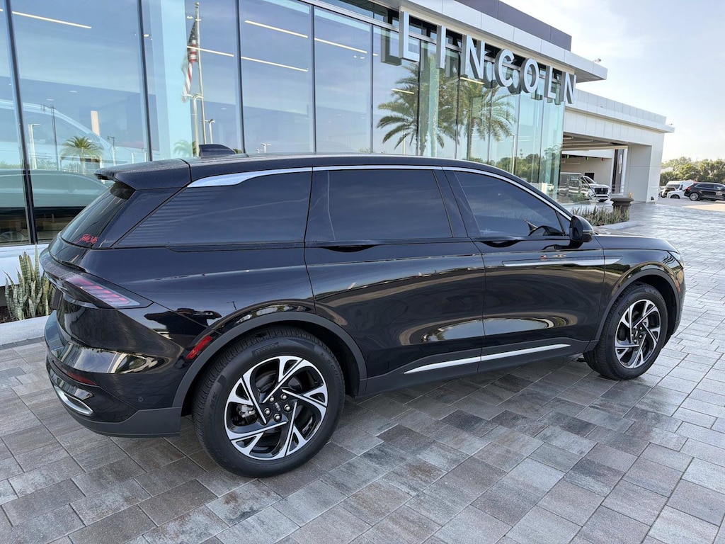 Certified 2024 Lincoln Nautilus Premiere SUV