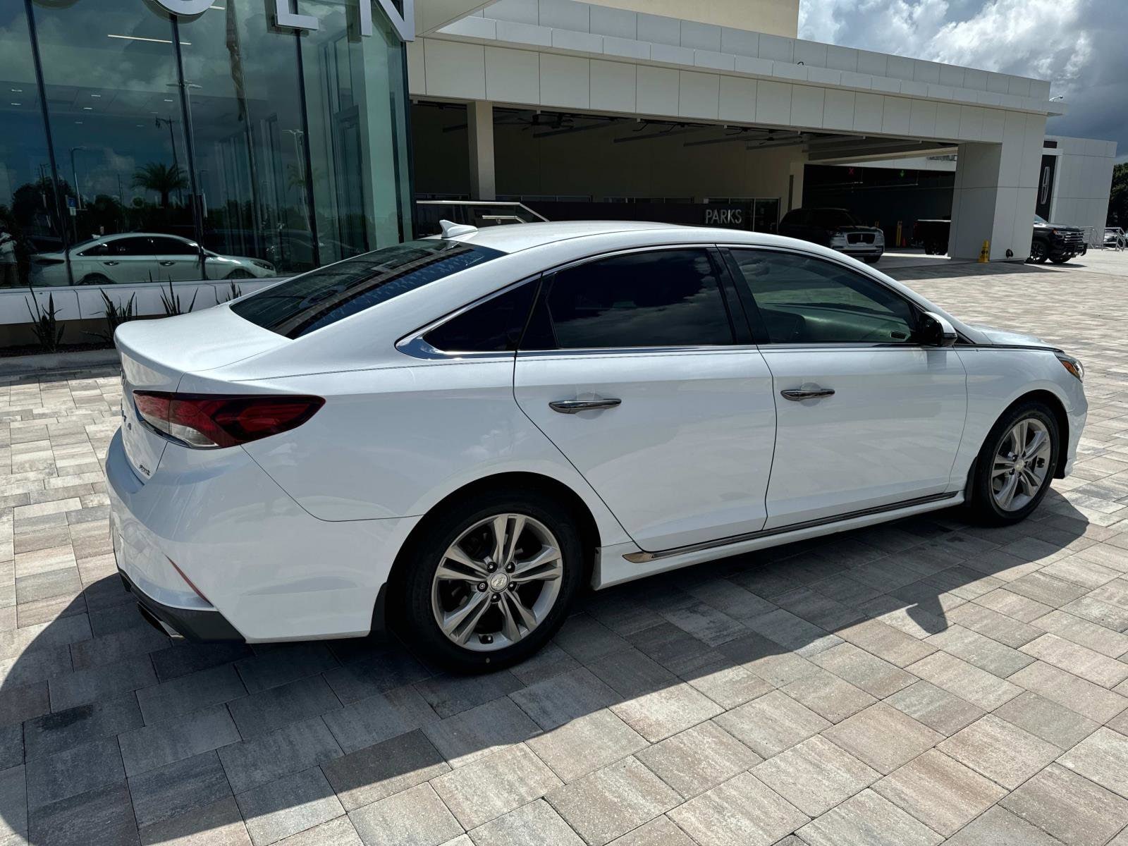 Used 2019 Hyundai Sonata Sport with VIN 5NPE34AF8KH773182 for sale in Longwood, FL