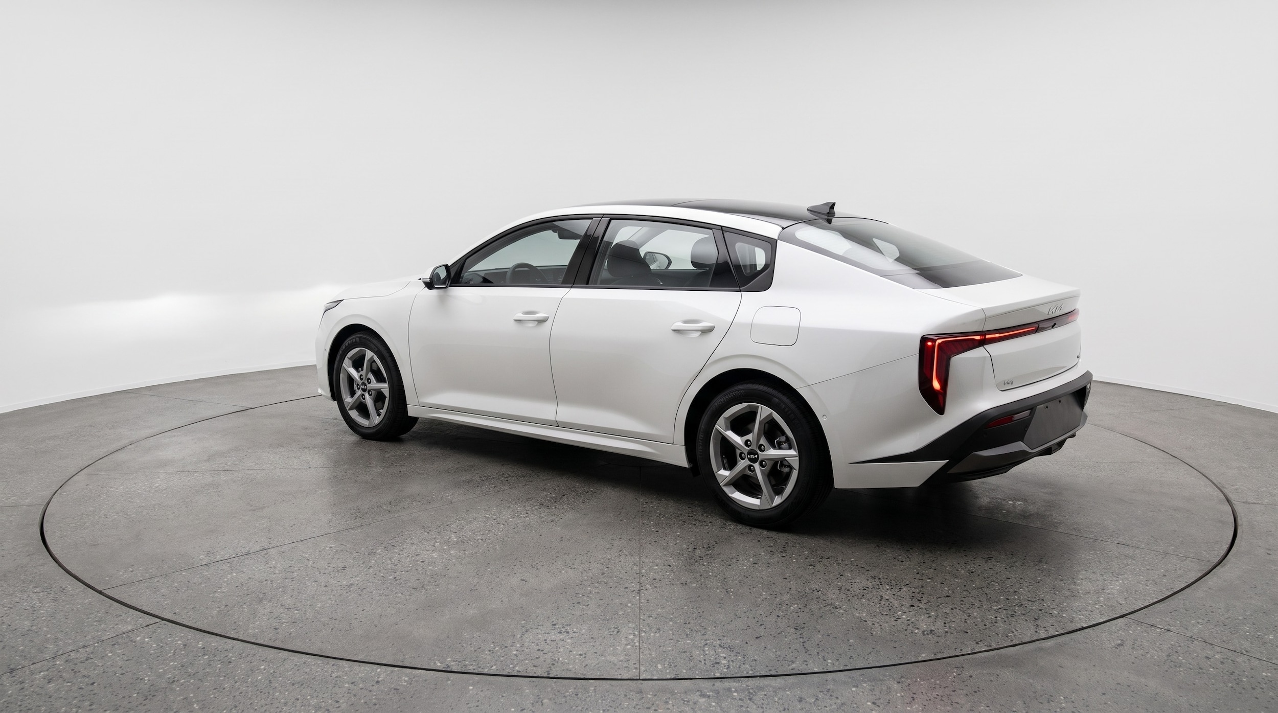 Thumbnail: 2025 Kia K4 - 5