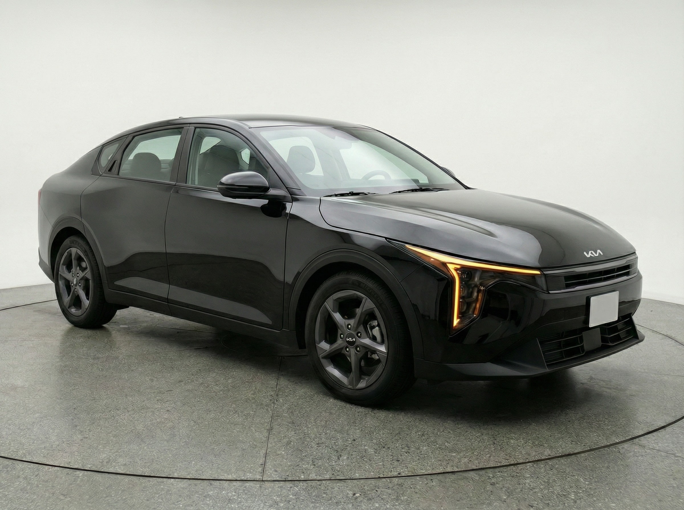 Thumbnail: 2025 Kia K4 - 1