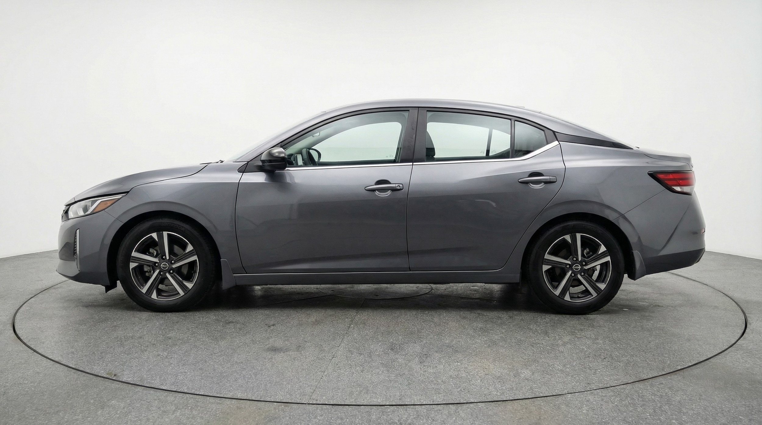 Thumbnail: 2025 Nissan Sentra - 4