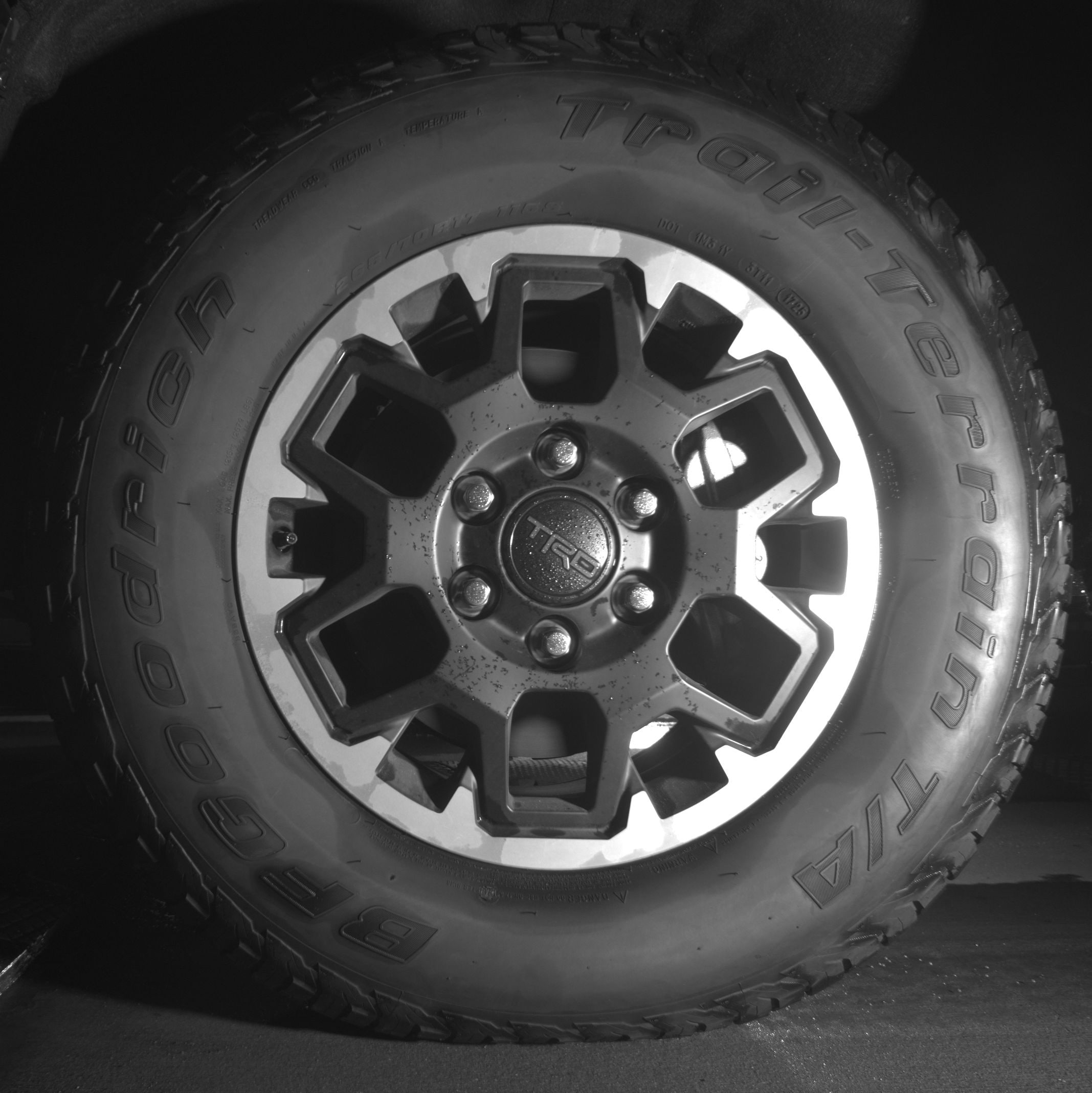 Thumbnail: 2025 Toyota Tacoma - 9
