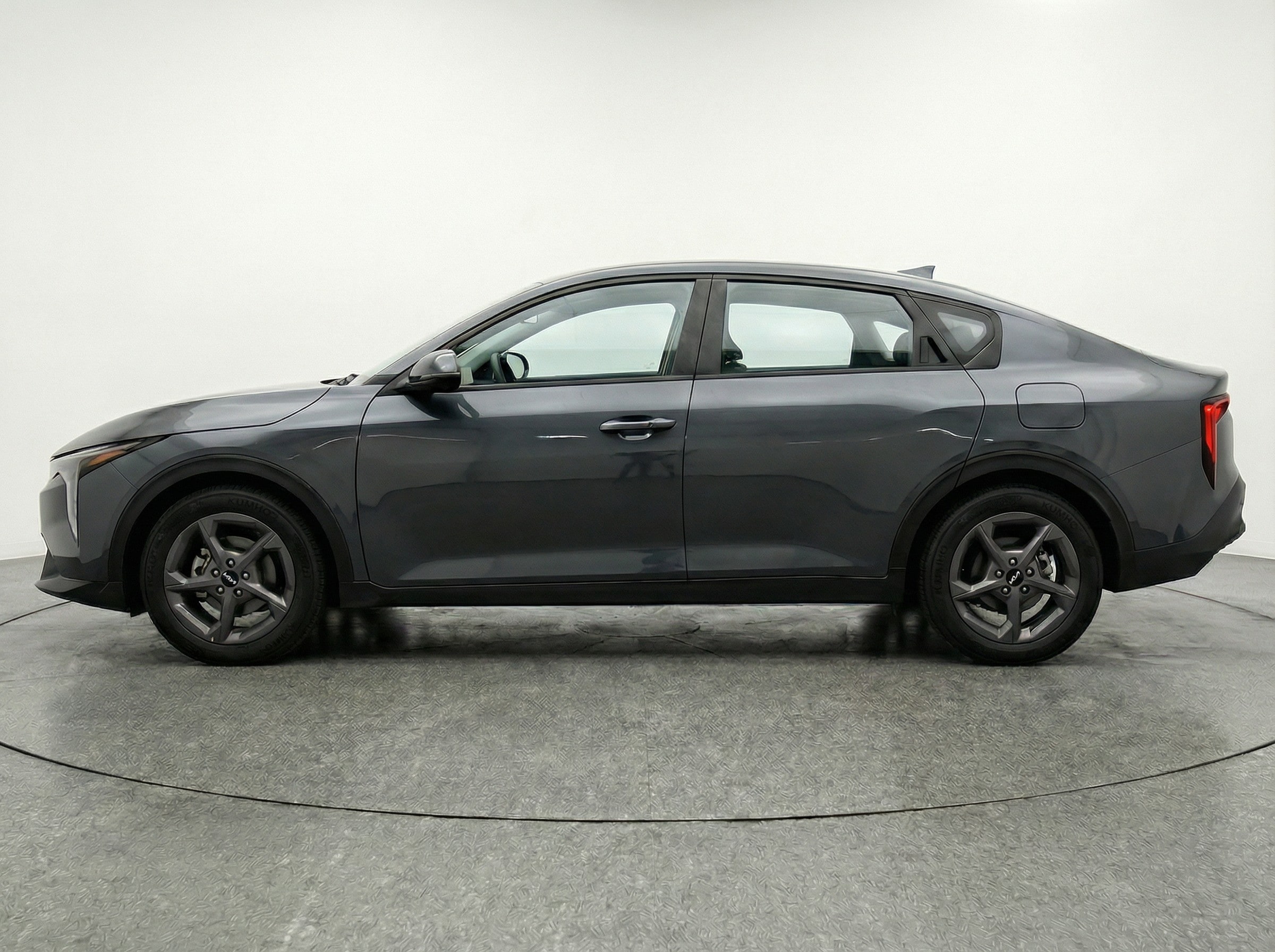 Thumbnail: 2025 Kia K4 - 4