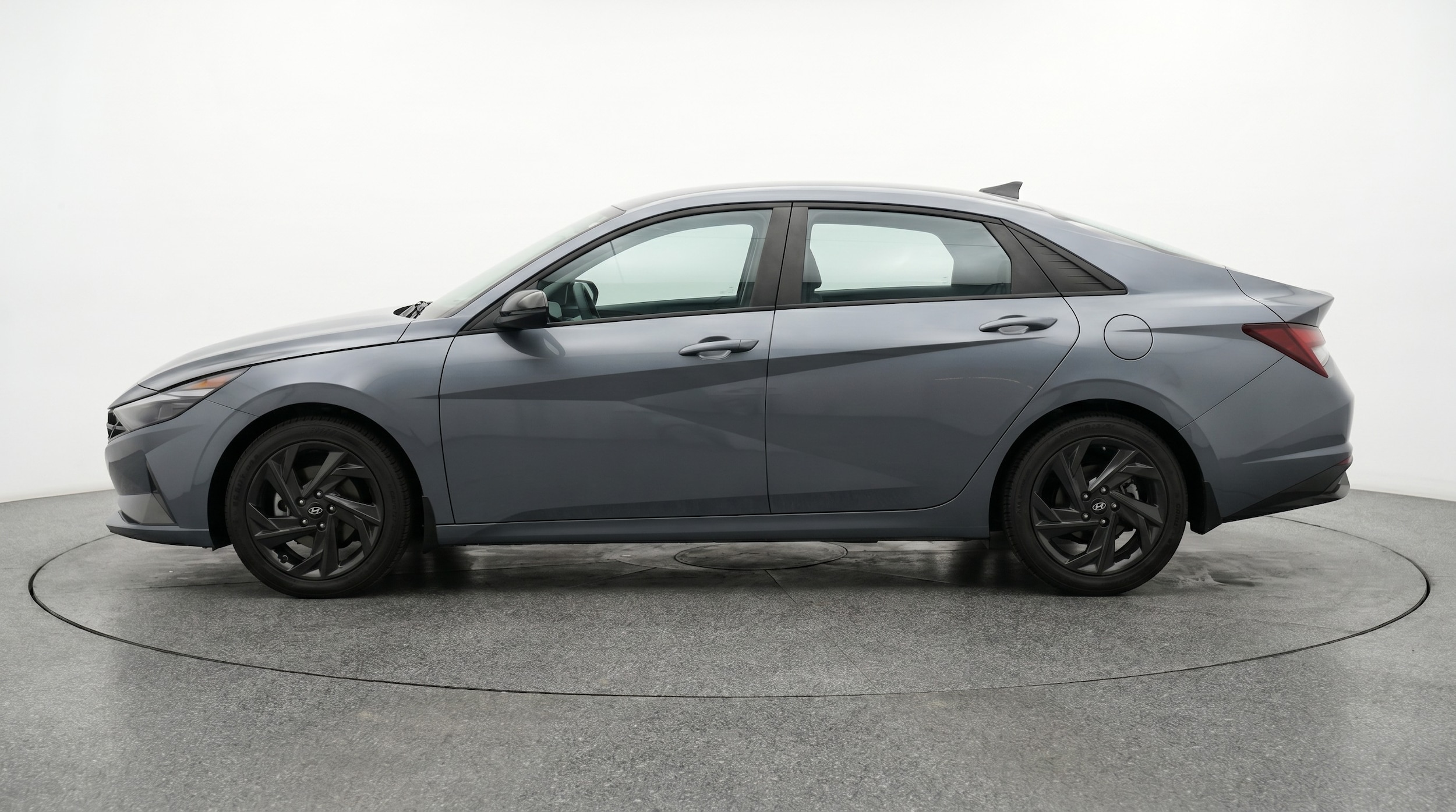 Thumbnail: 2026 Hyundai Elantra - 4