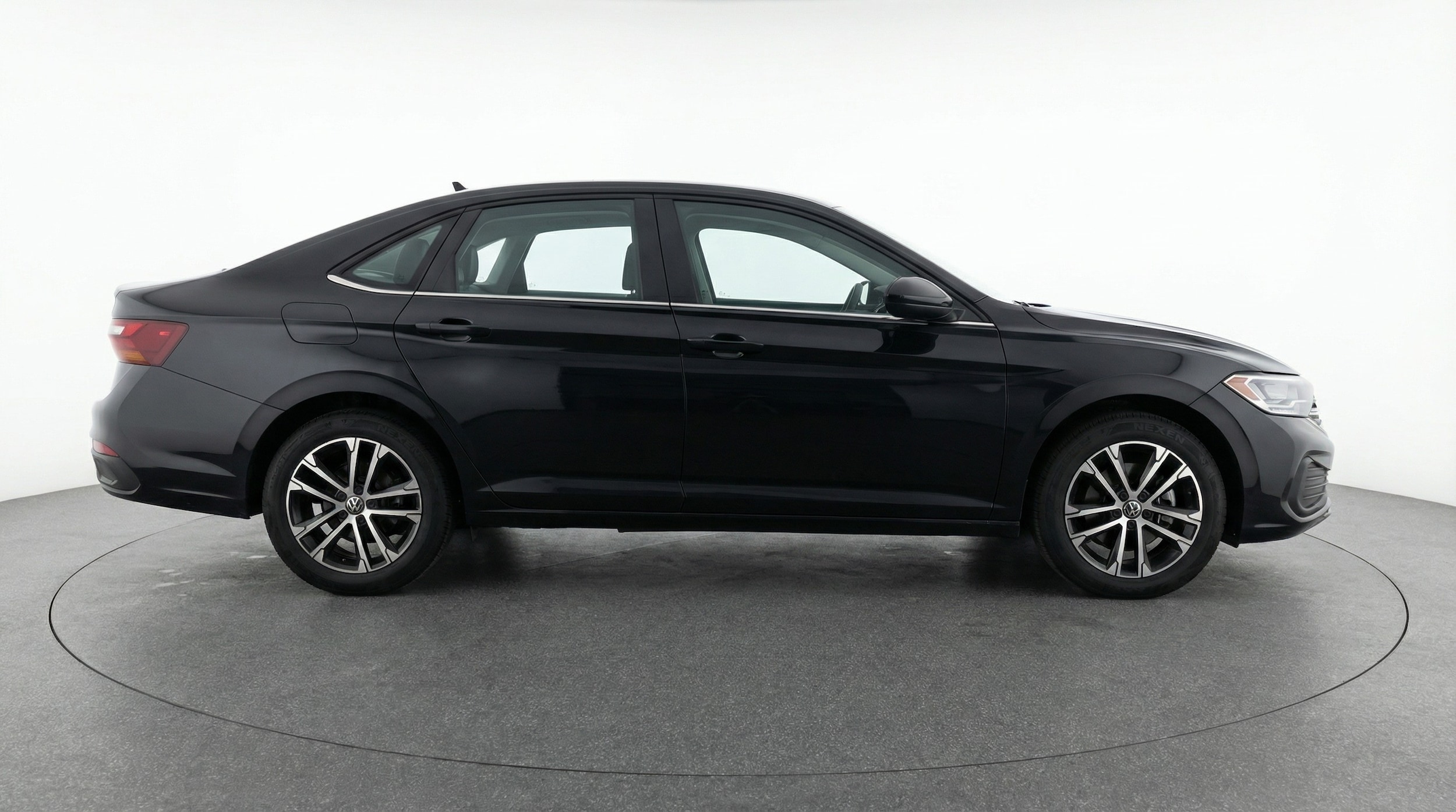 Thumbnail: 2025 Volkswagen Jetta - 8
