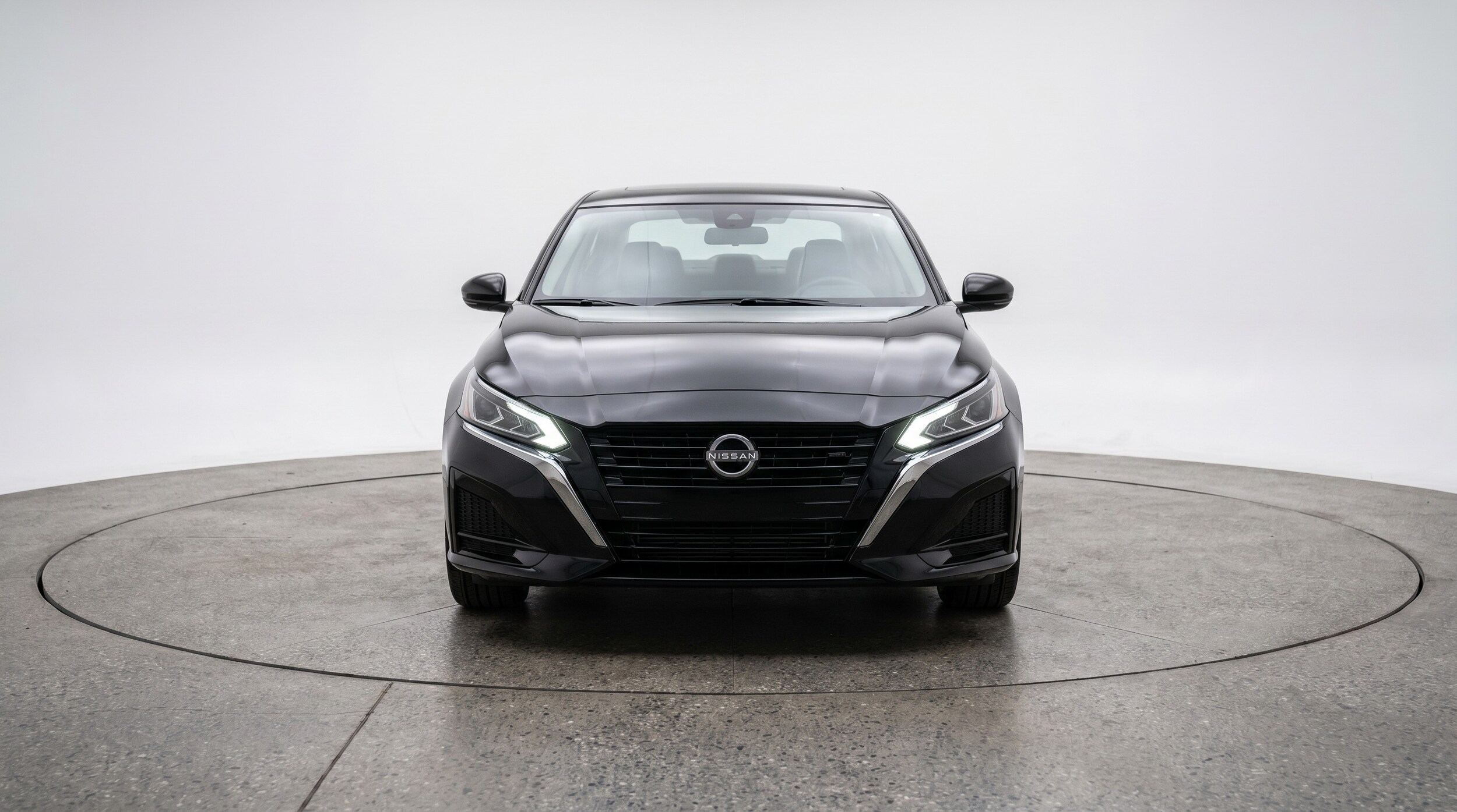 Thumbnail: 2025 Nissan Altima - 2