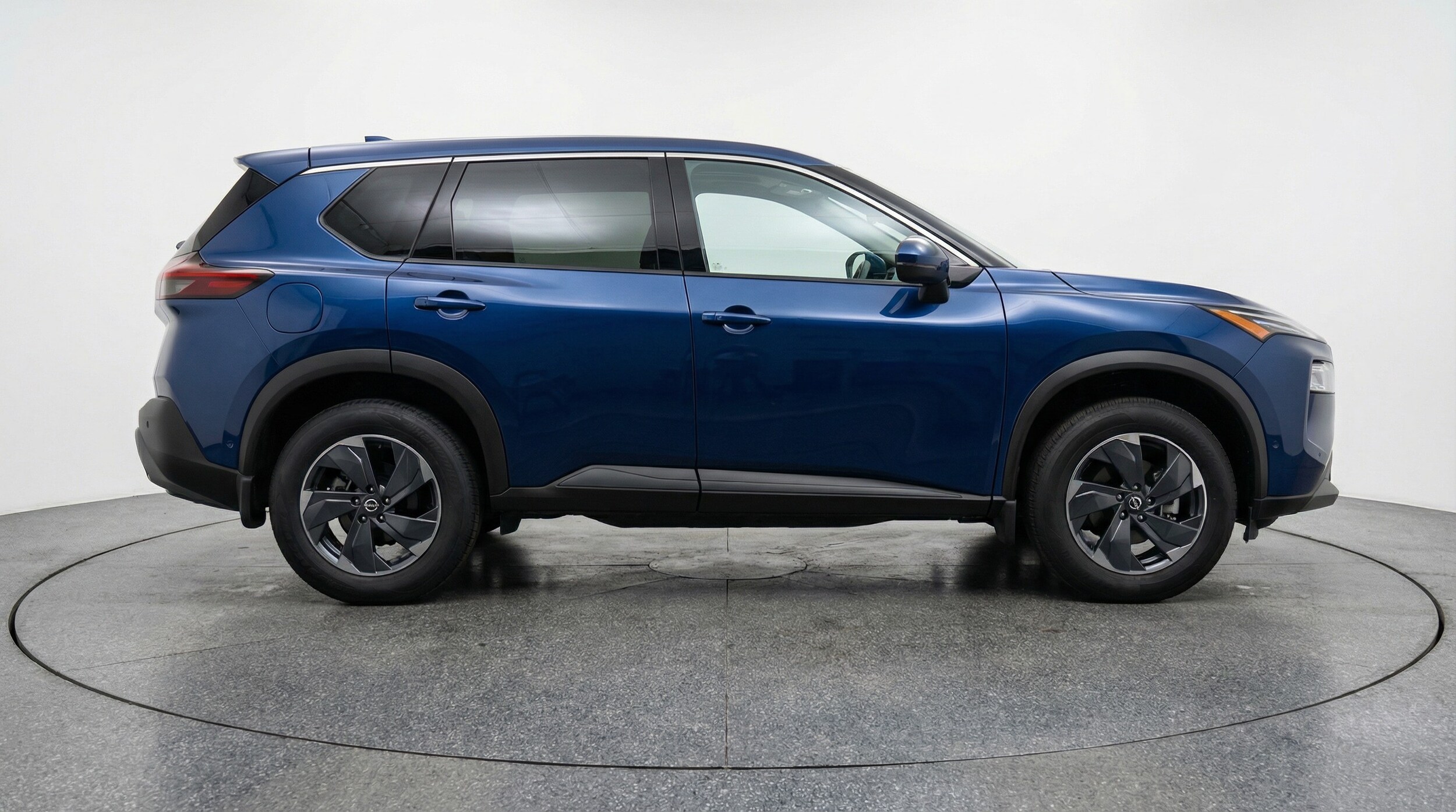 Thumbnail: 2025 Nissan Rogue - 8