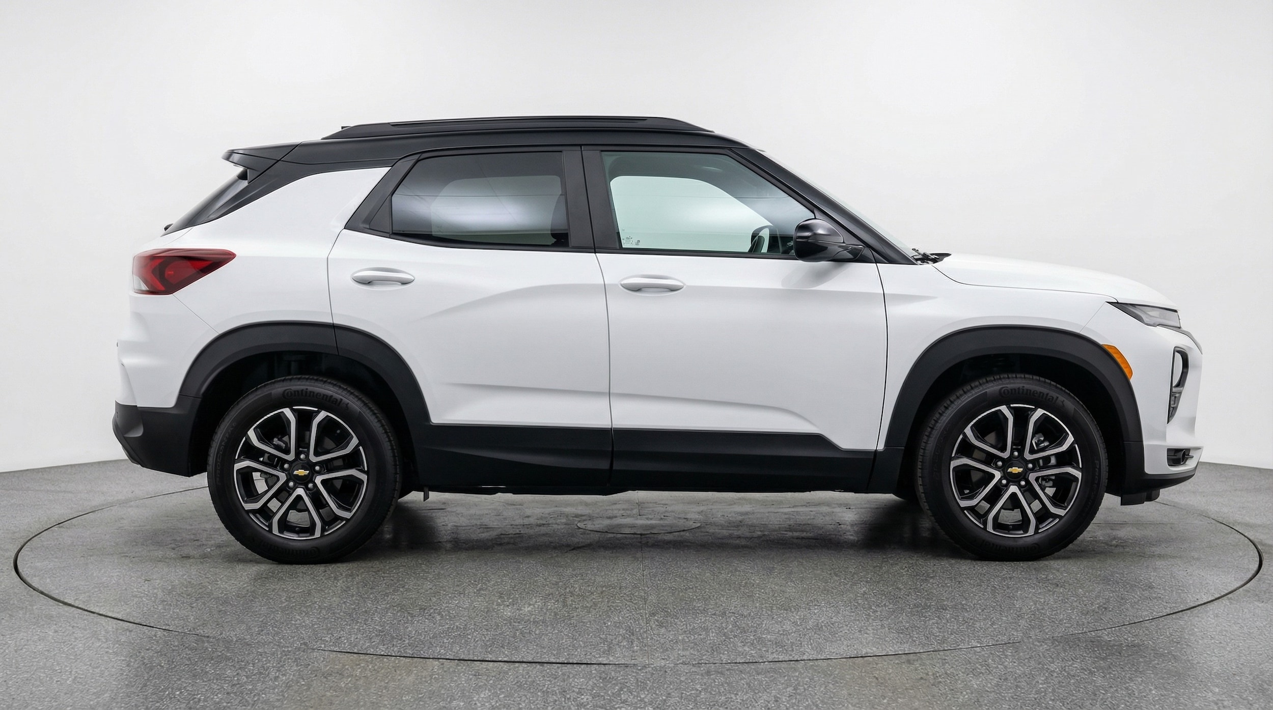 Thumbnail: 2025 Chevrolet TrailBlazer - 8