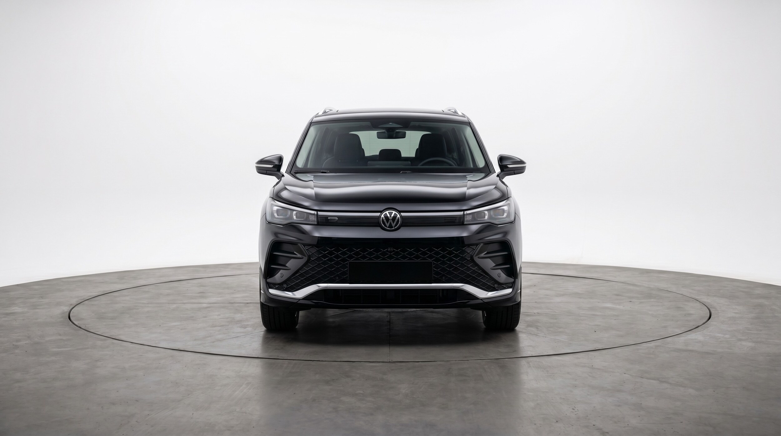 Thumbnail: 2026 Volkswagen Tiguan - 2
