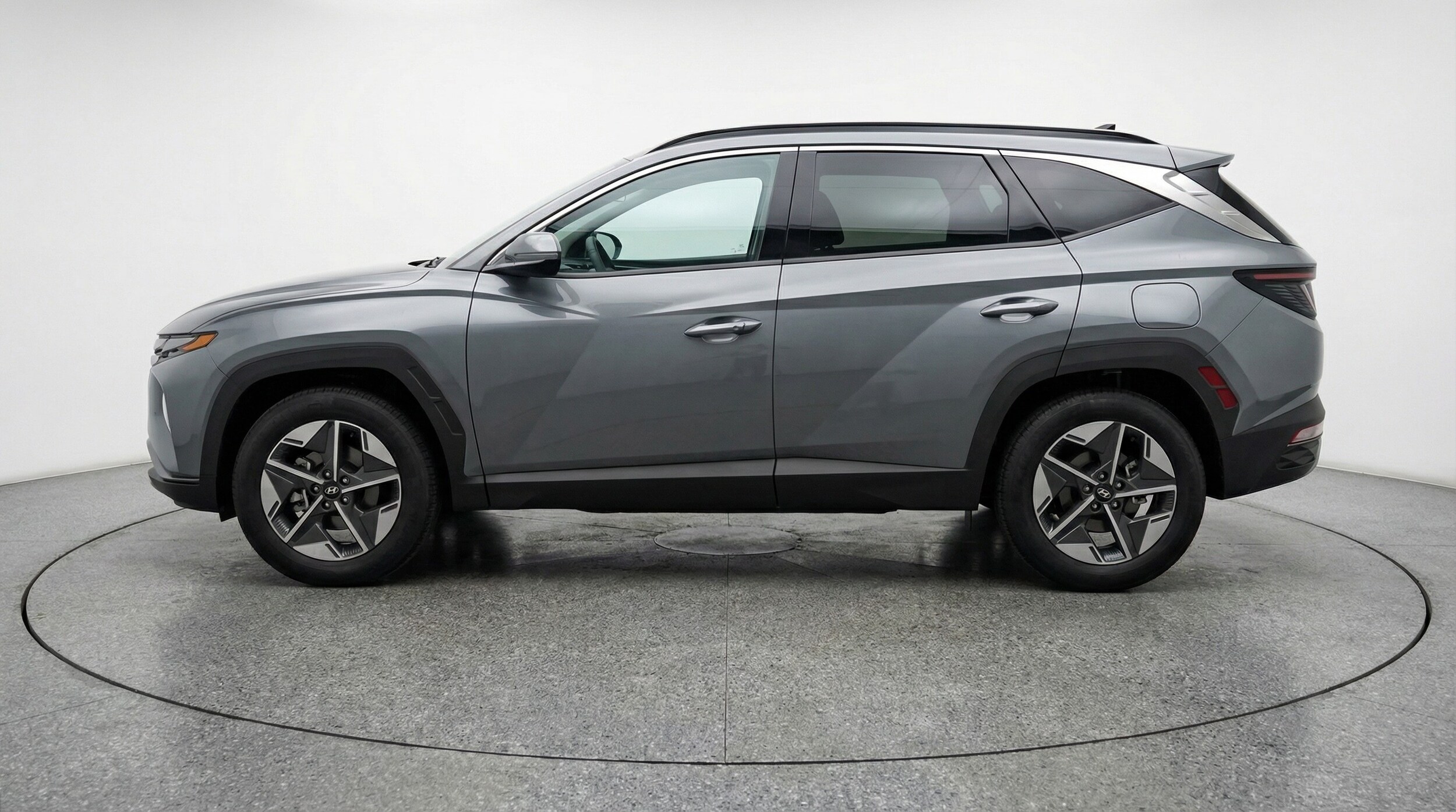 Thumbnail: 2025 Hyundai Tucson - 4