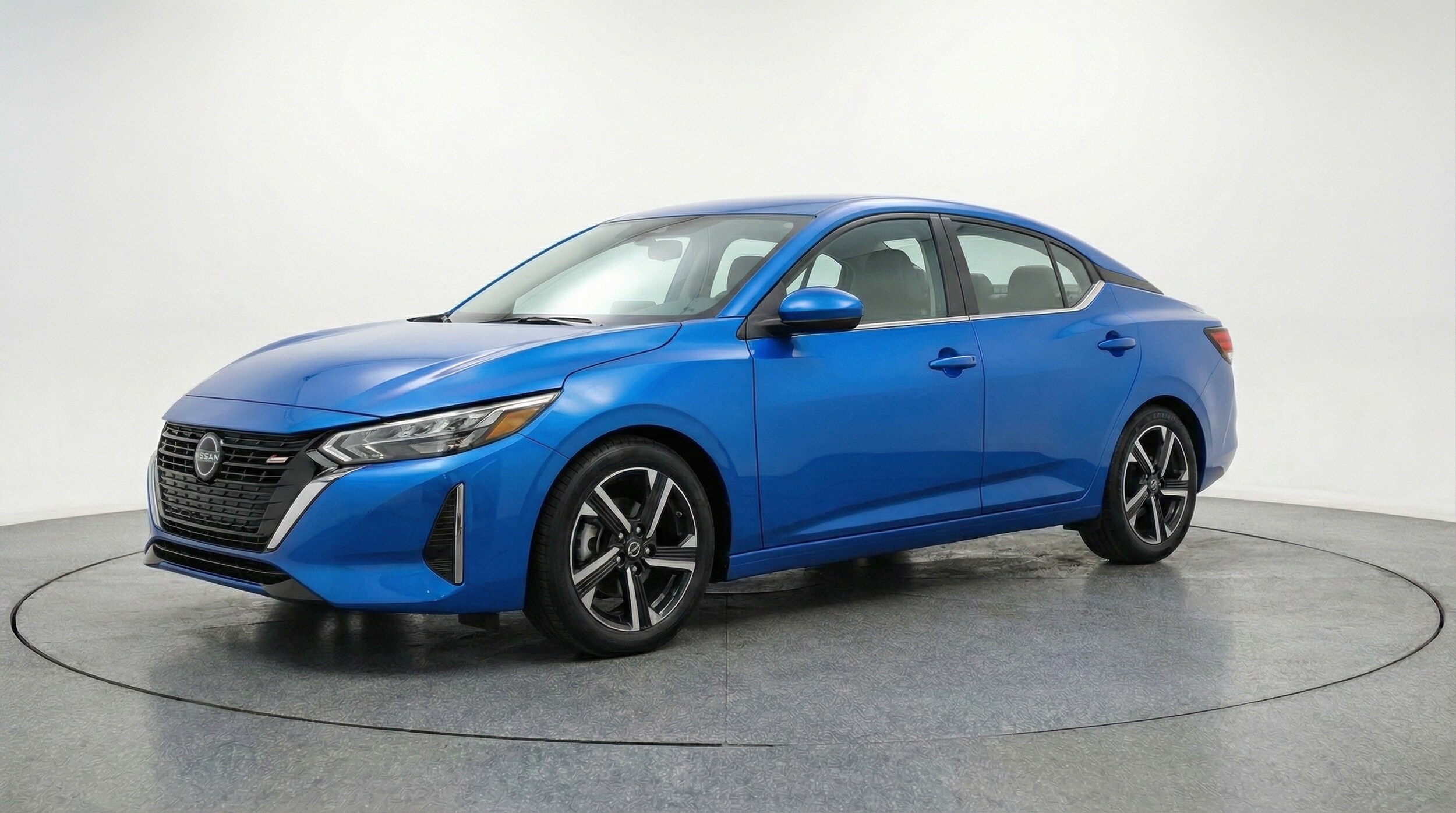 Thumbnail: 2025 Nissan Sentra - 3