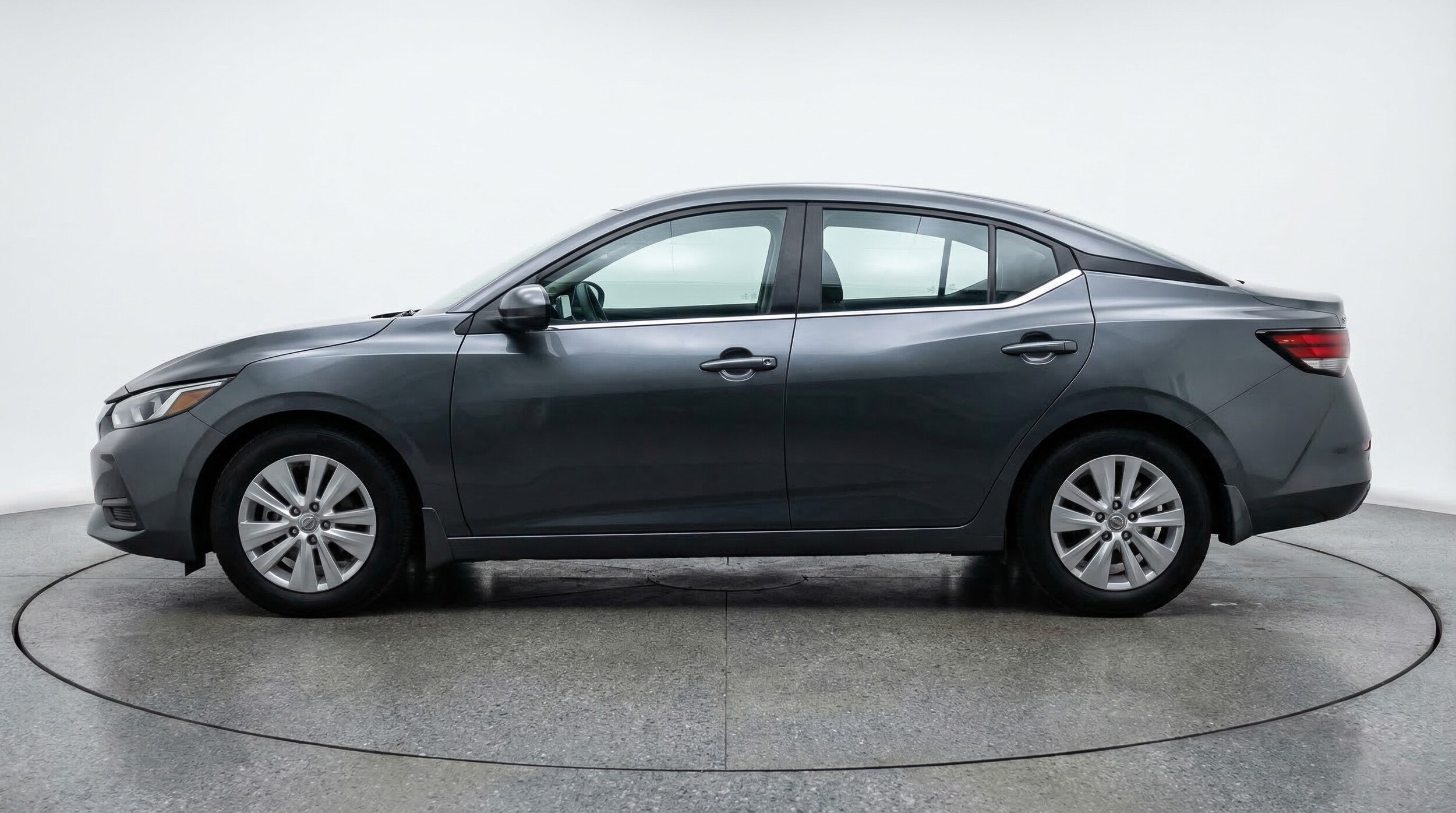 Thumbnail: 2025 Nissan Sentra - 4