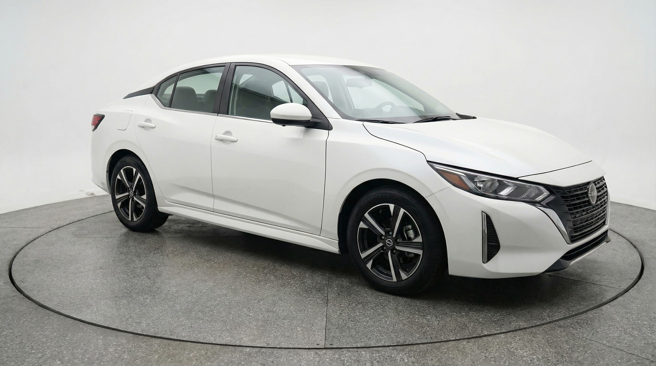 Thumbnail: 2025 Nissan Sentra - 1